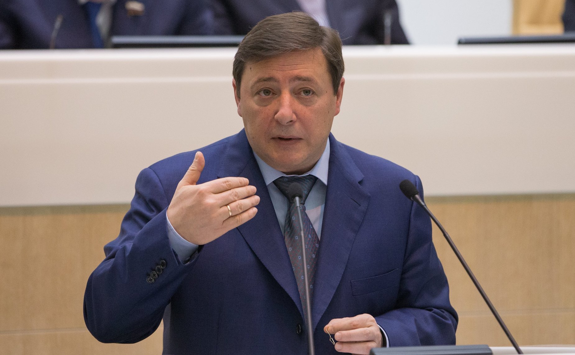 А. Хлопонин