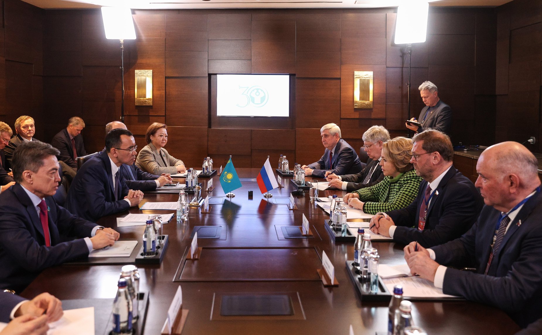 Встреча Председателя Совета Федерации Валентины Матвиенко с Председателем Сената Парламента Республики Казахстан Мауленом Ашимбаевым