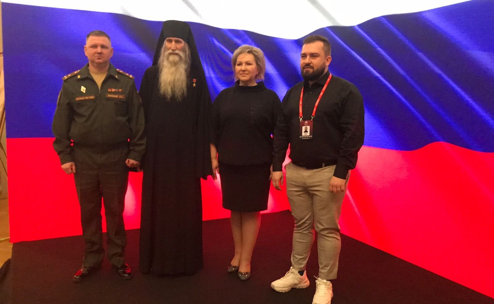 Елена Писарева приняла участие во Всероссийском патриотическом форуме, который проходил в Санкт-Петербурге