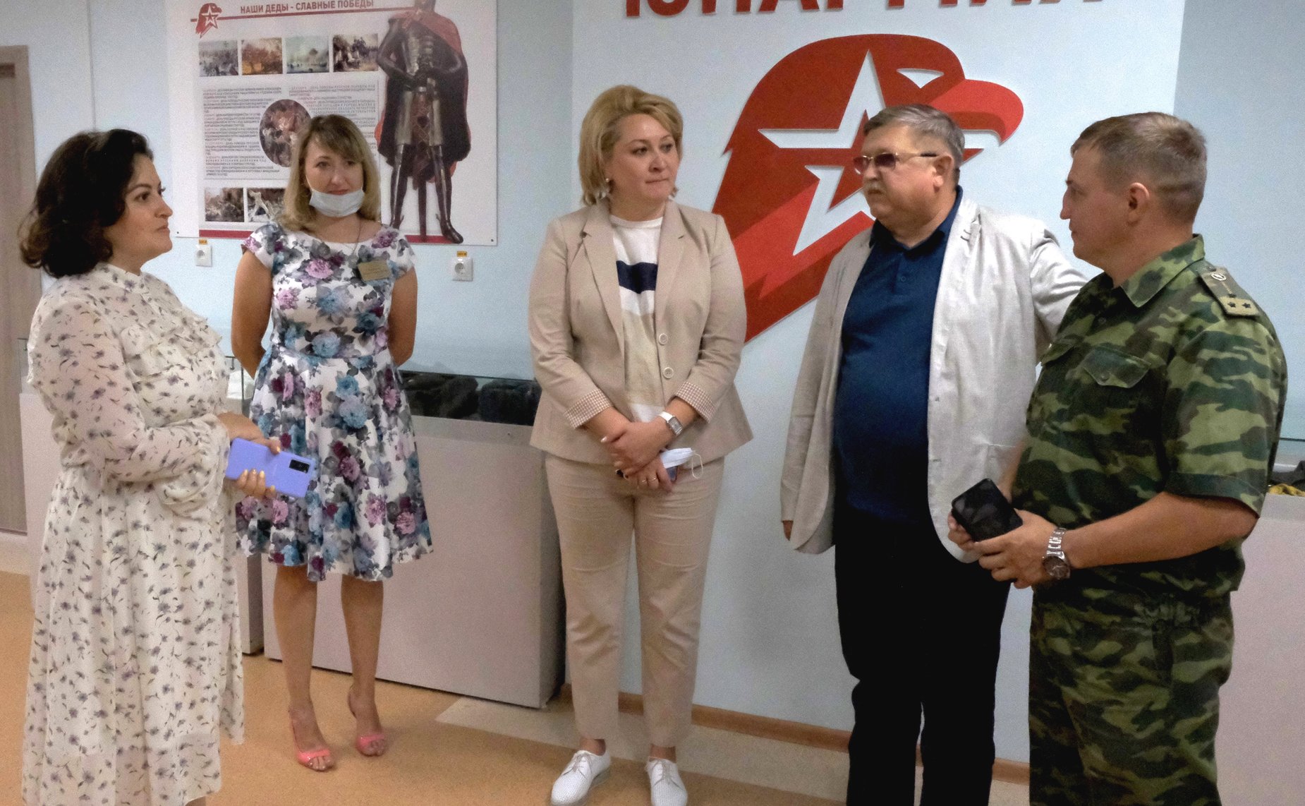 Лилия Гумерова в ходе работы в регионе ознакомилась с проектом реконструкции гимназии № 1 и осмотрела полилингвальную школу № 23