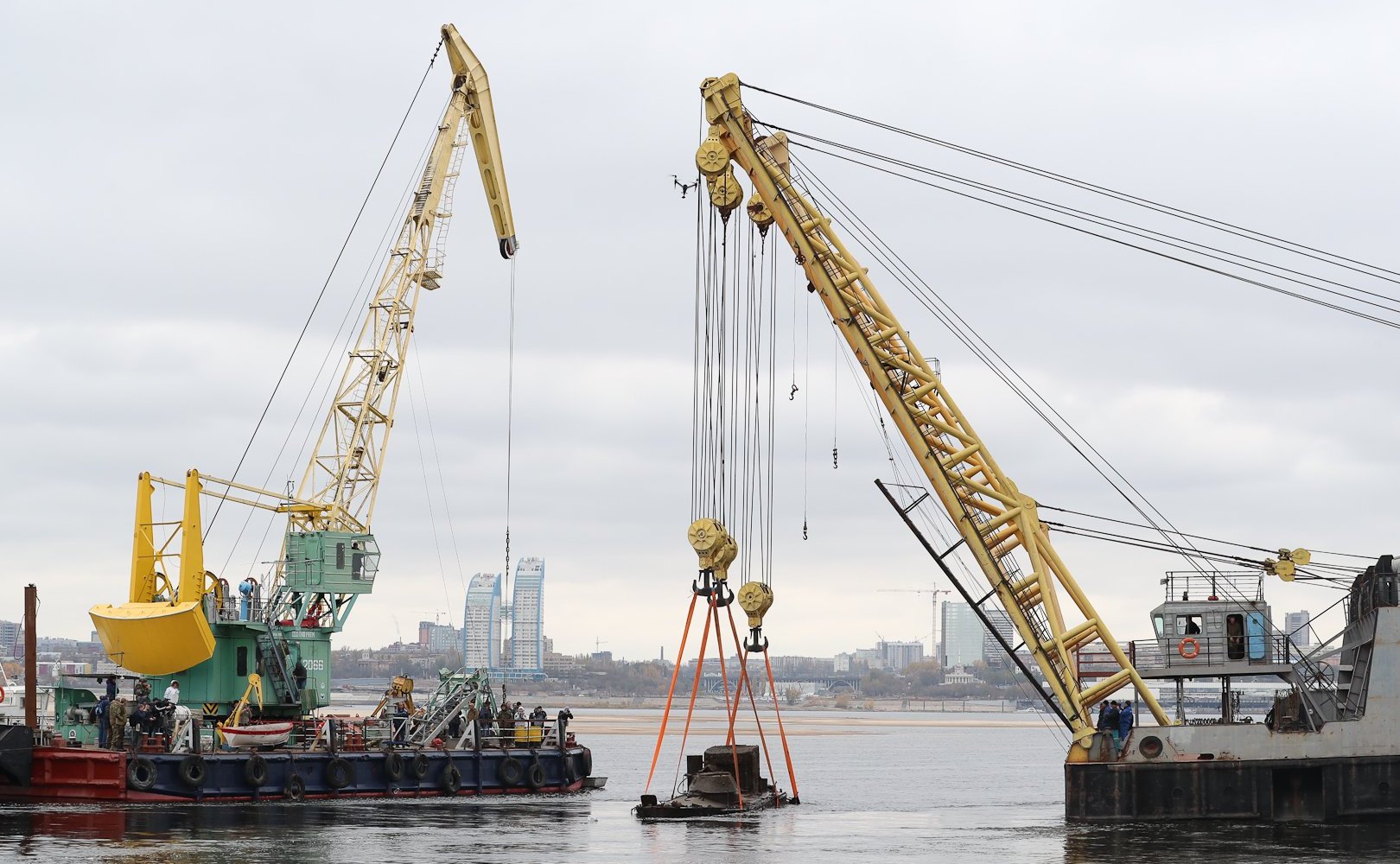 Сергей Горняков и Николай Семисотов приняли участие в памятных мероприятиях, посвященных 80-летию начала Сталинградской битвы