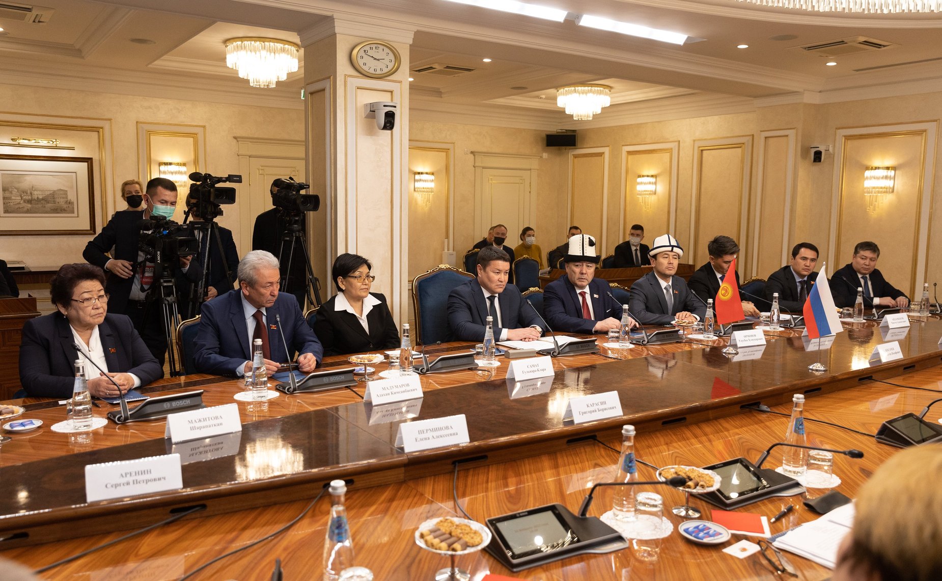 Встреча Председателя СФ Валентины Матвиенко с Председателем Жогорку Кенеша Киргизской республики