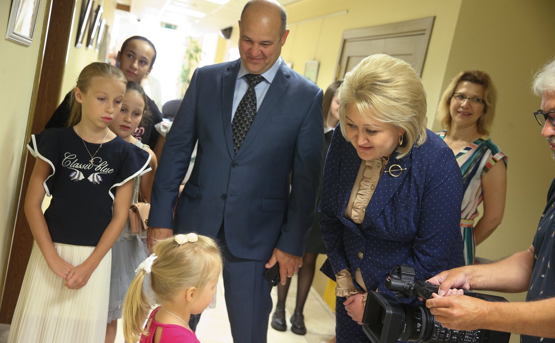 Награждение детей – участников выставки детских художественных работ «Традиции живая нить»