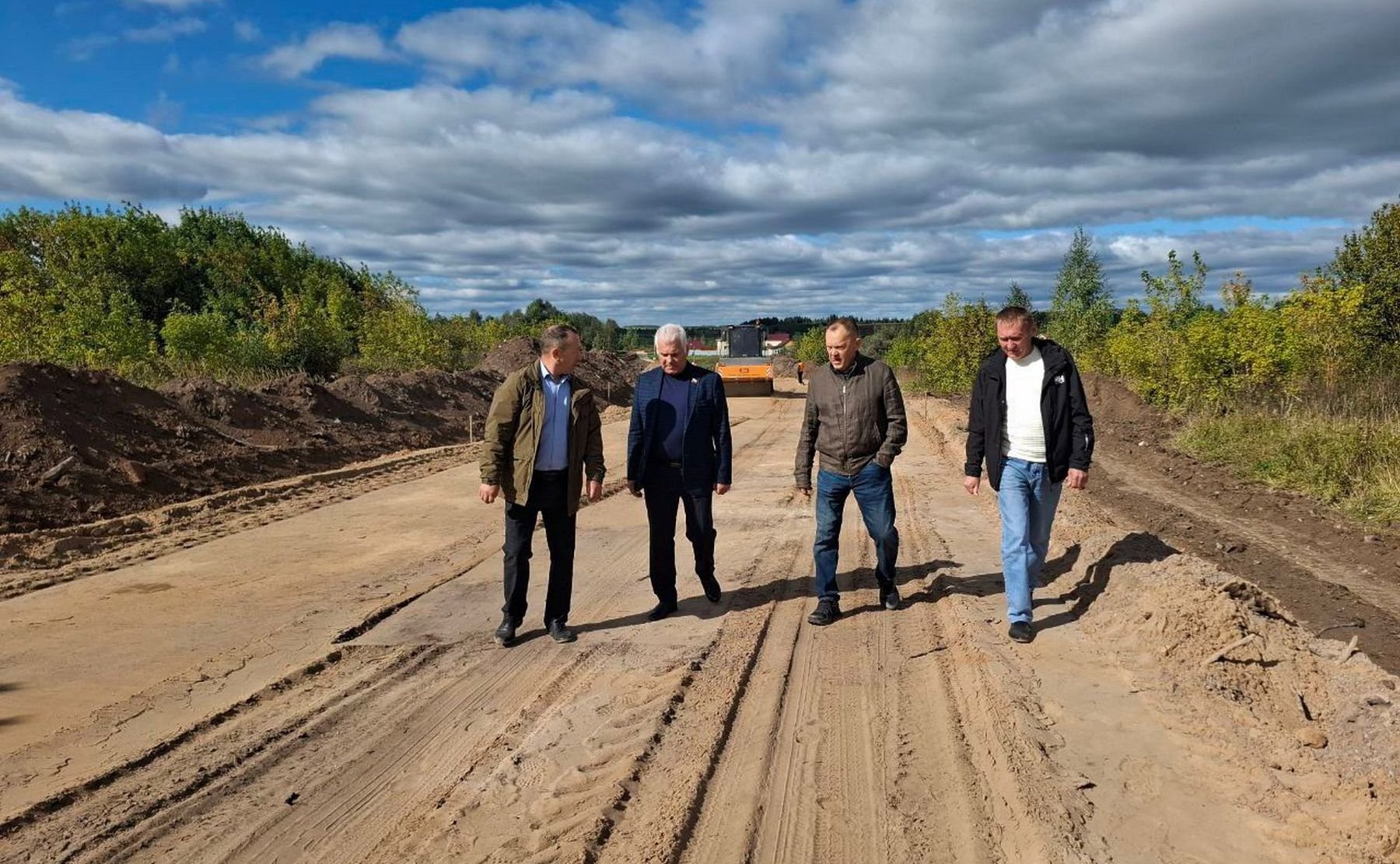 Сергей Мартынов посетил Сернурский район, чтобы лично оценить темпы и качество строительства