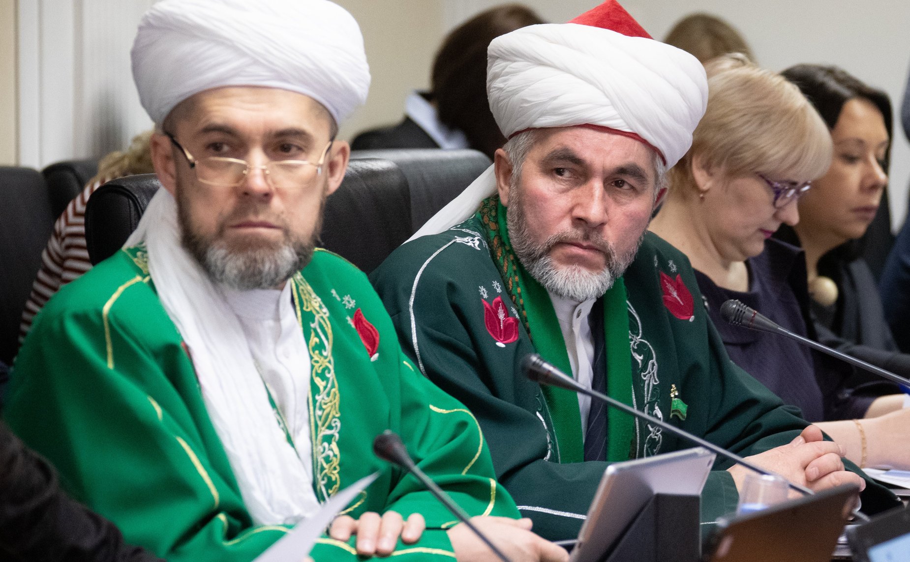 «Круглый стол» в рамках VIII Рождественских парламентских встреч в СФ. Общественное-государственное партнерство в продвижении просветительских инициатив, направленных на сохранение наследия Великой Победы: роль СМИ