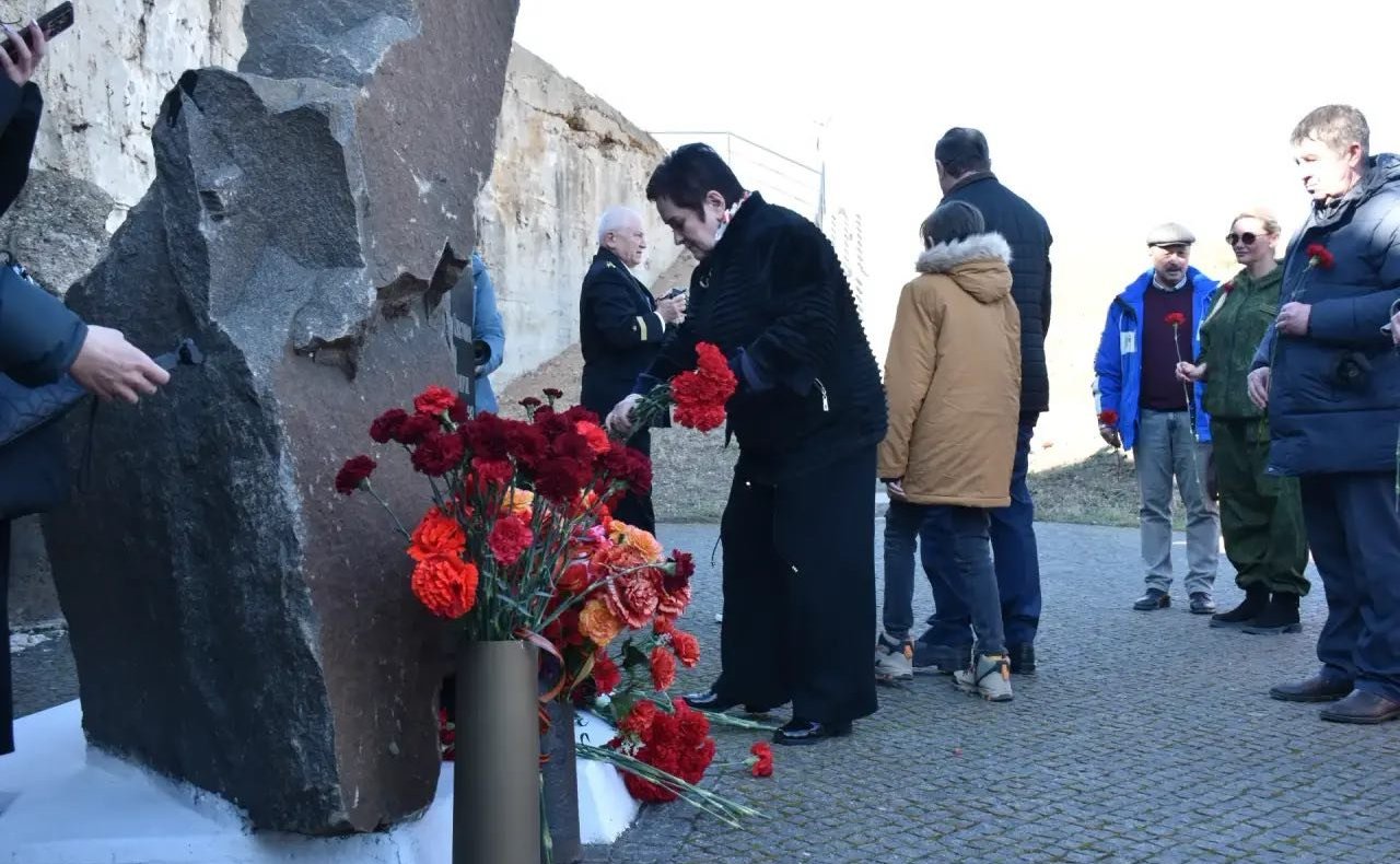 Лариса Мельник приняла участие в праздновании Дня защитника Отечества и годовщины Русской весны