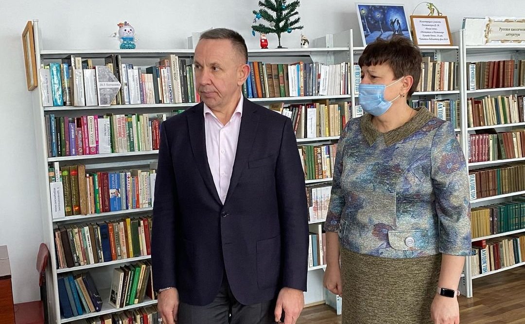 Олег Алексеев в рамках работы в регионе посетил село Титоренко Энгельсского района