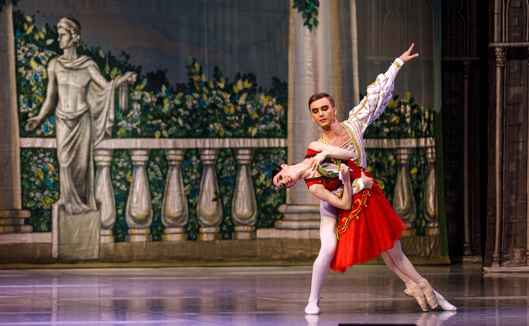 Сергей Мартынов посетил спектакль Марийского театра оперы и балета имени Э. Сапаева, прошедший в Москве в рамках XXI фестиваля «Летние балетные сезоны»