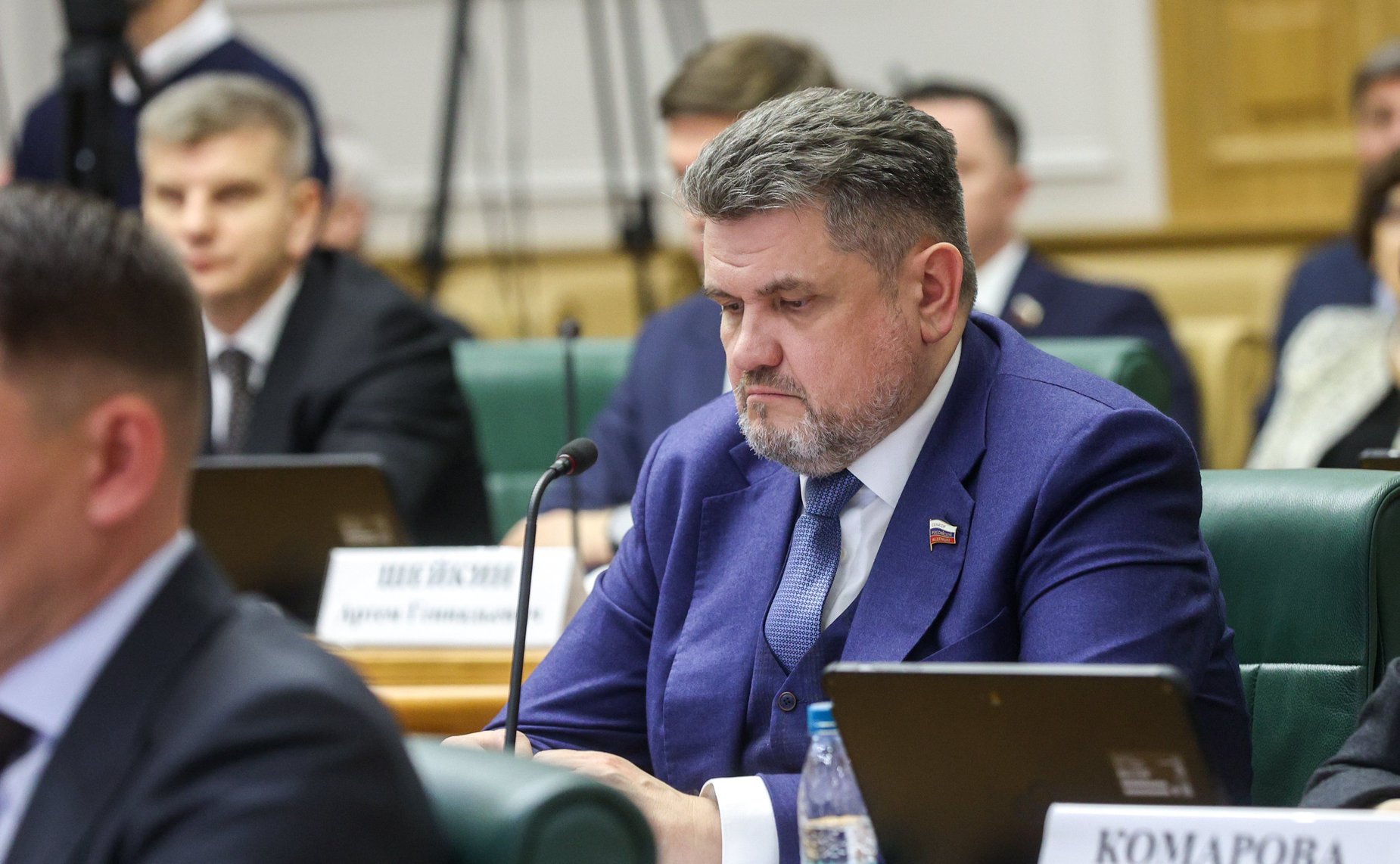 Александр Жуков