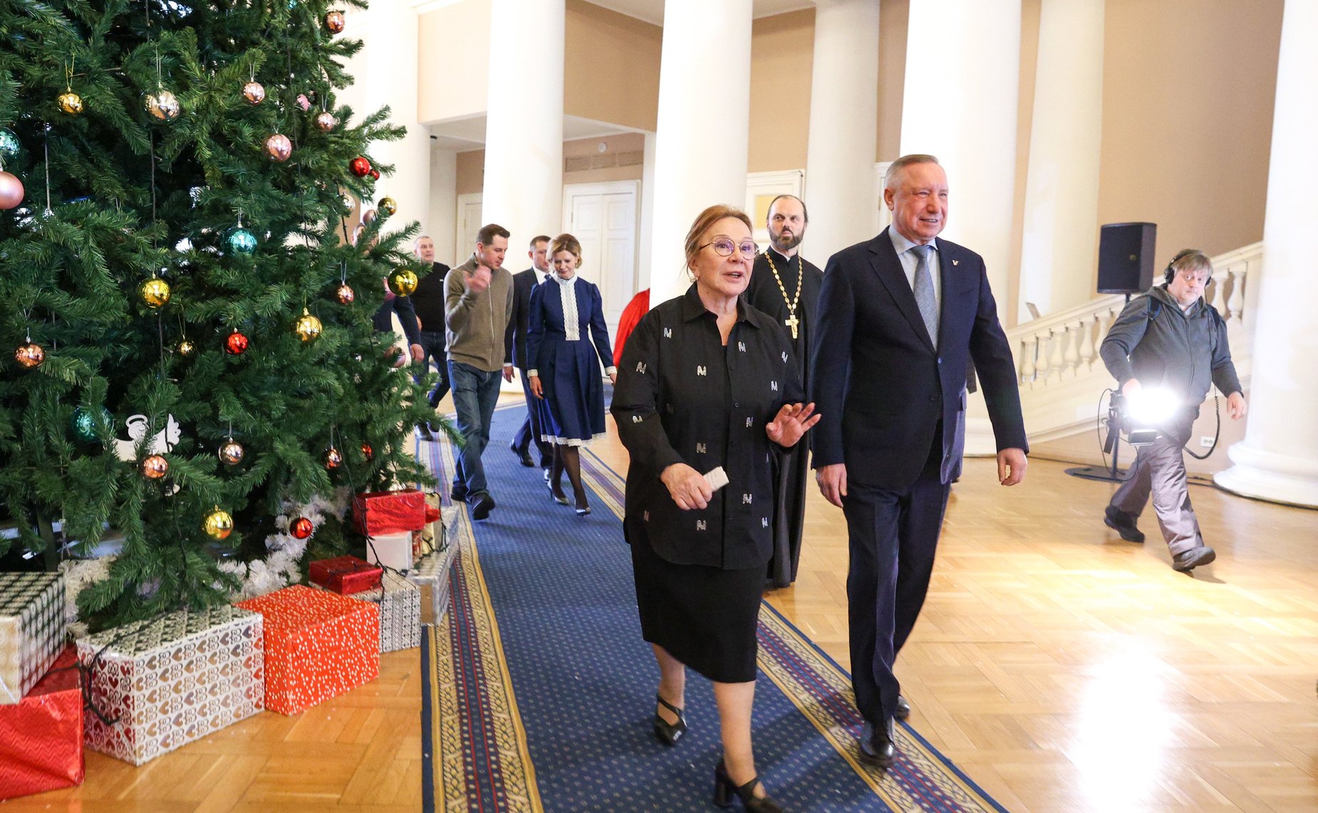 По инициативе Валентины Матвиенко в Таврическом дворце Санкт-Петербурга организована Рождественская елка для детей участников СВО