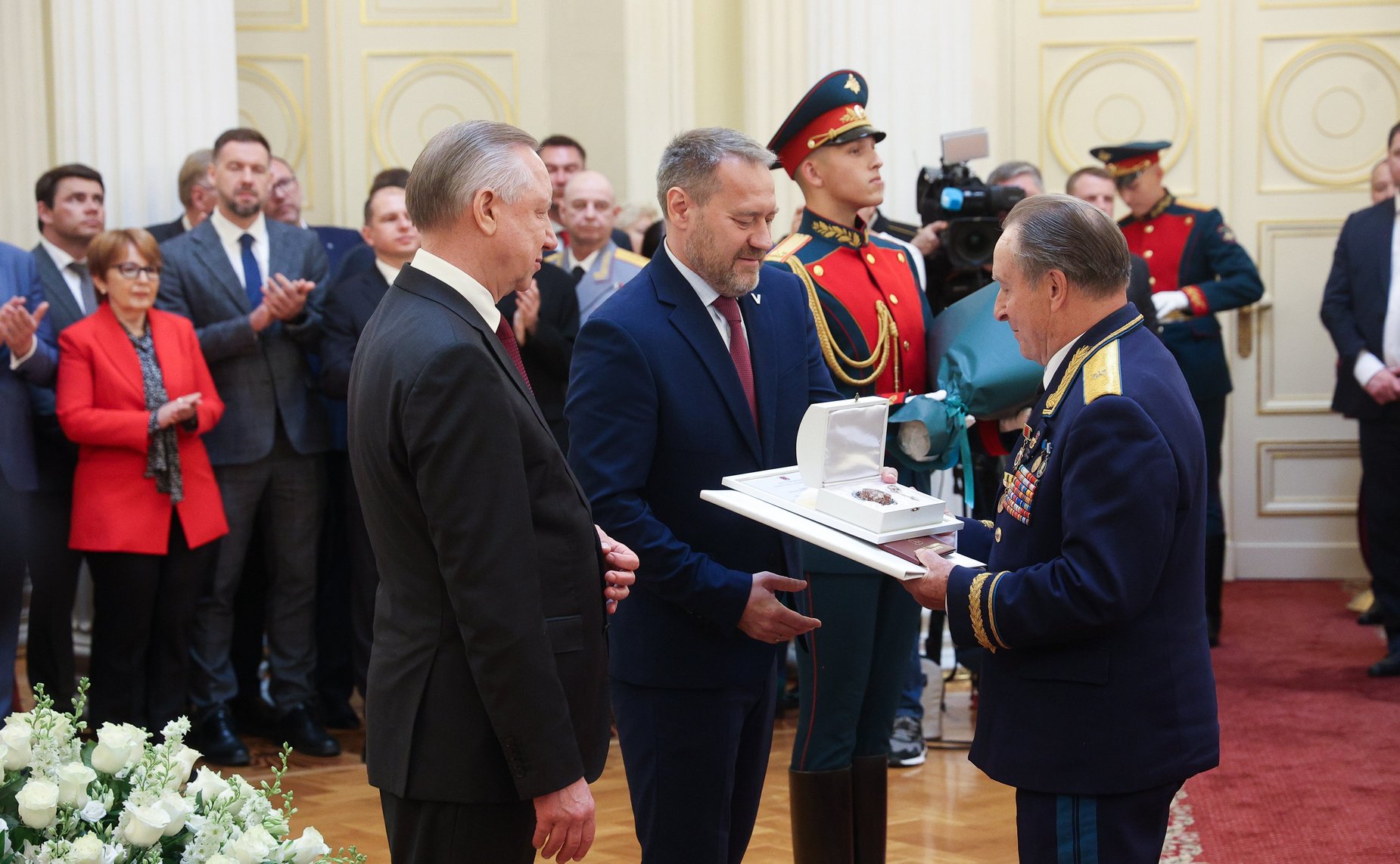 Церемония вручения знаков отличия «Почетный гражданин Санкт-Петербурга» в Мариинском дворце