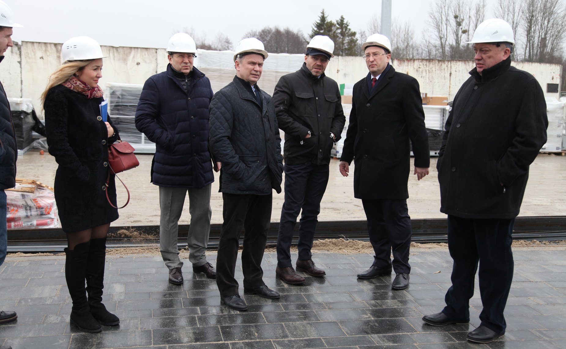 Члены Совета Федерации ознакомились с ходом работ на объектах, включенных в программу подготовки к проведению Чемпионата мира по футболу