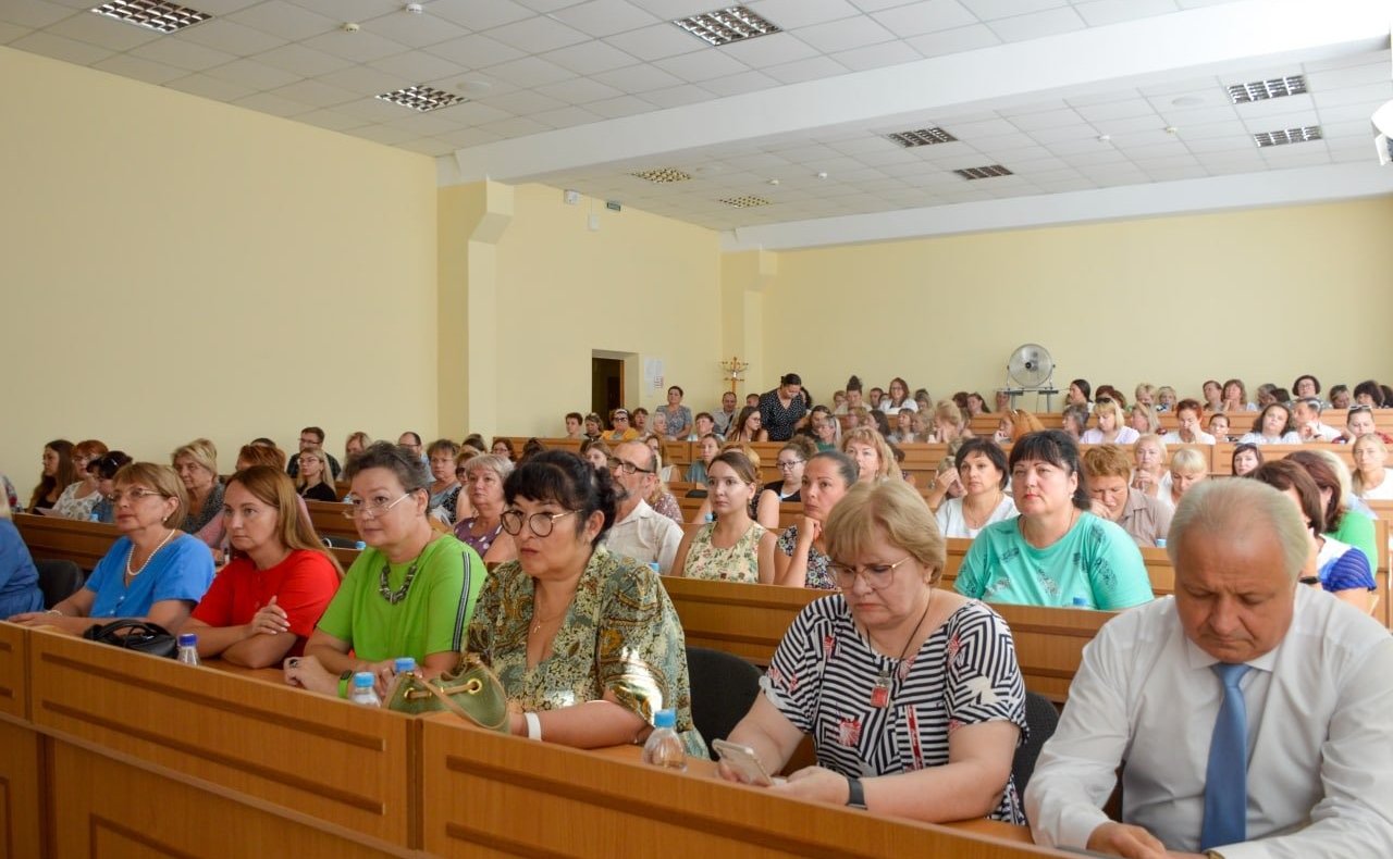 Екатерина Алтабаева выступила на конференции, посвящённой актуальным направлениям преподавания курса «Севастополеведение»