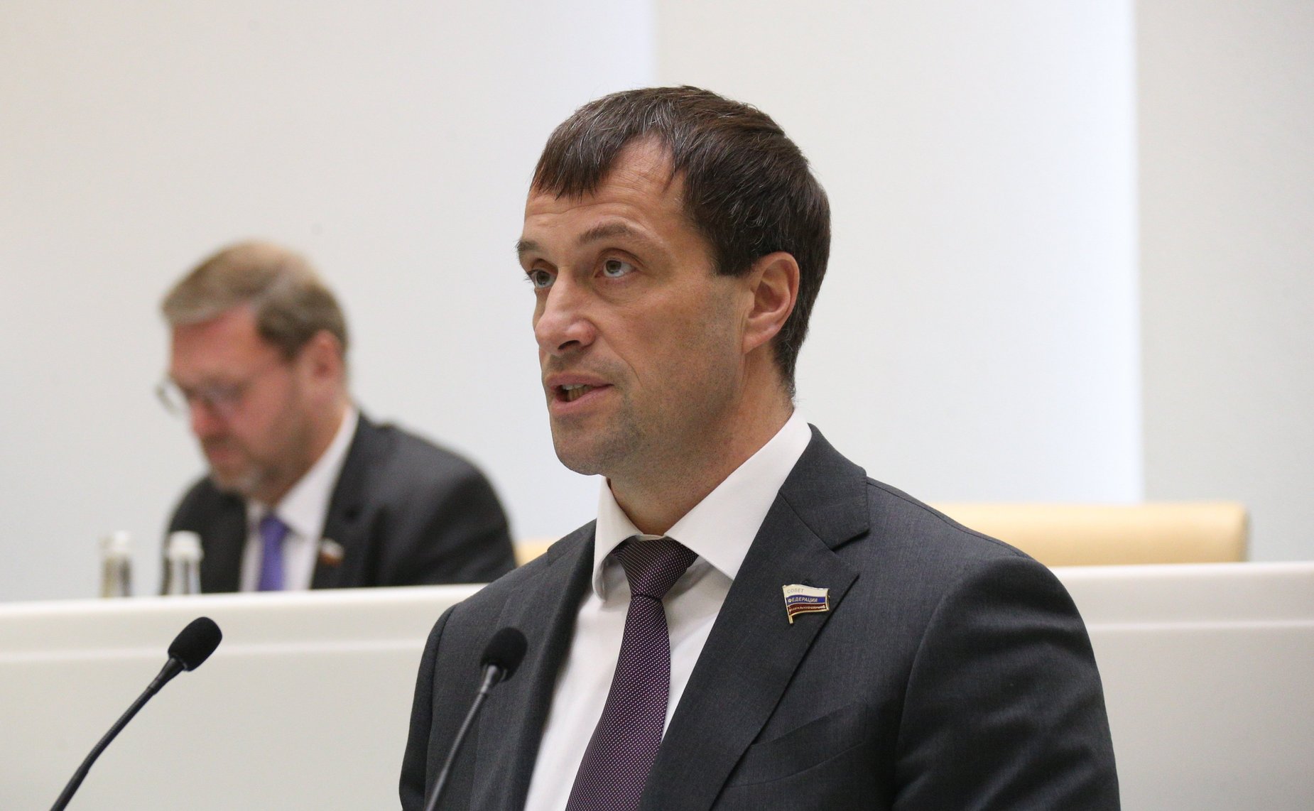 Эдуард Исаков