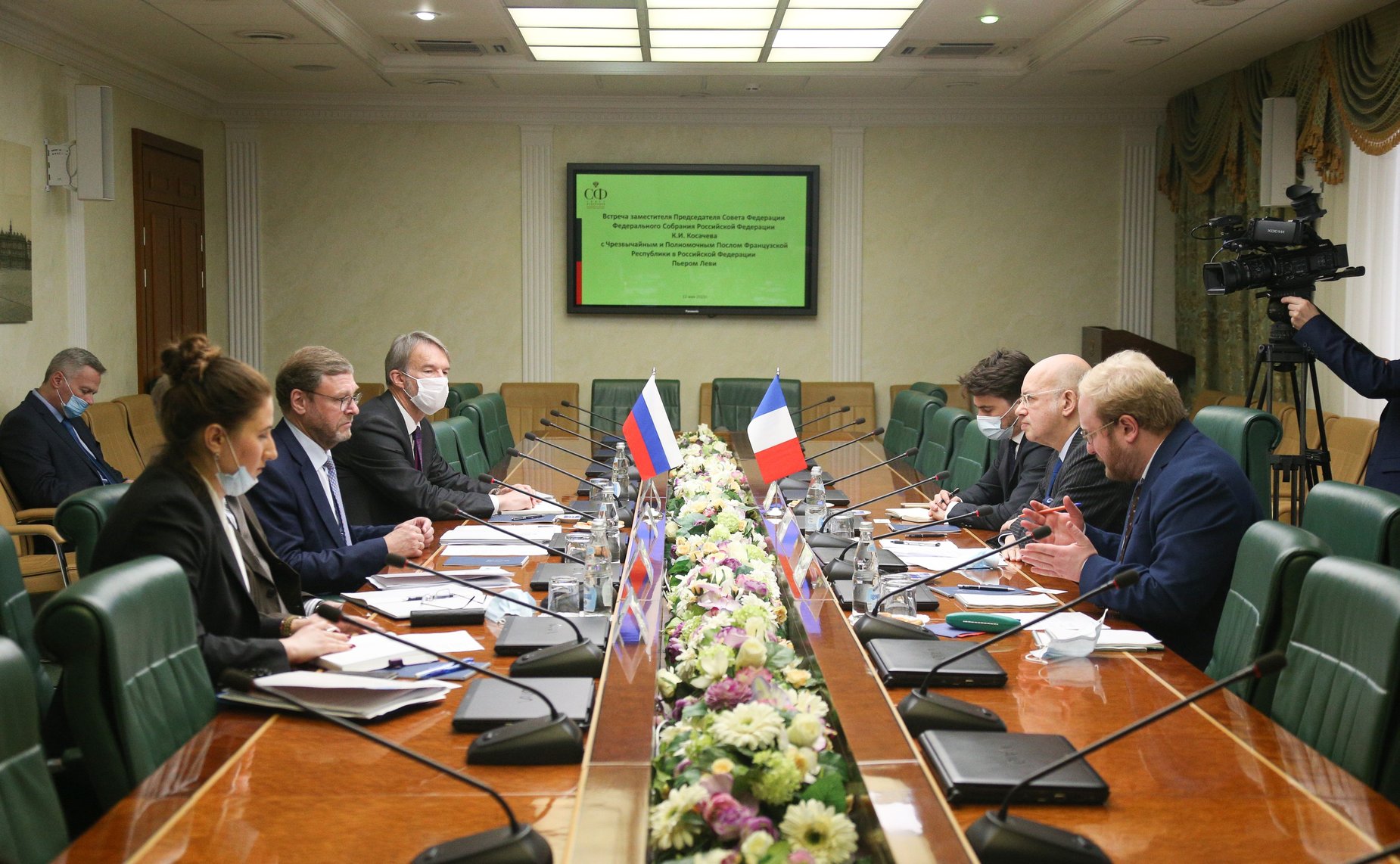 Встреча Константина Косачева с Чрезвычайным и Полномочным Послом Франции