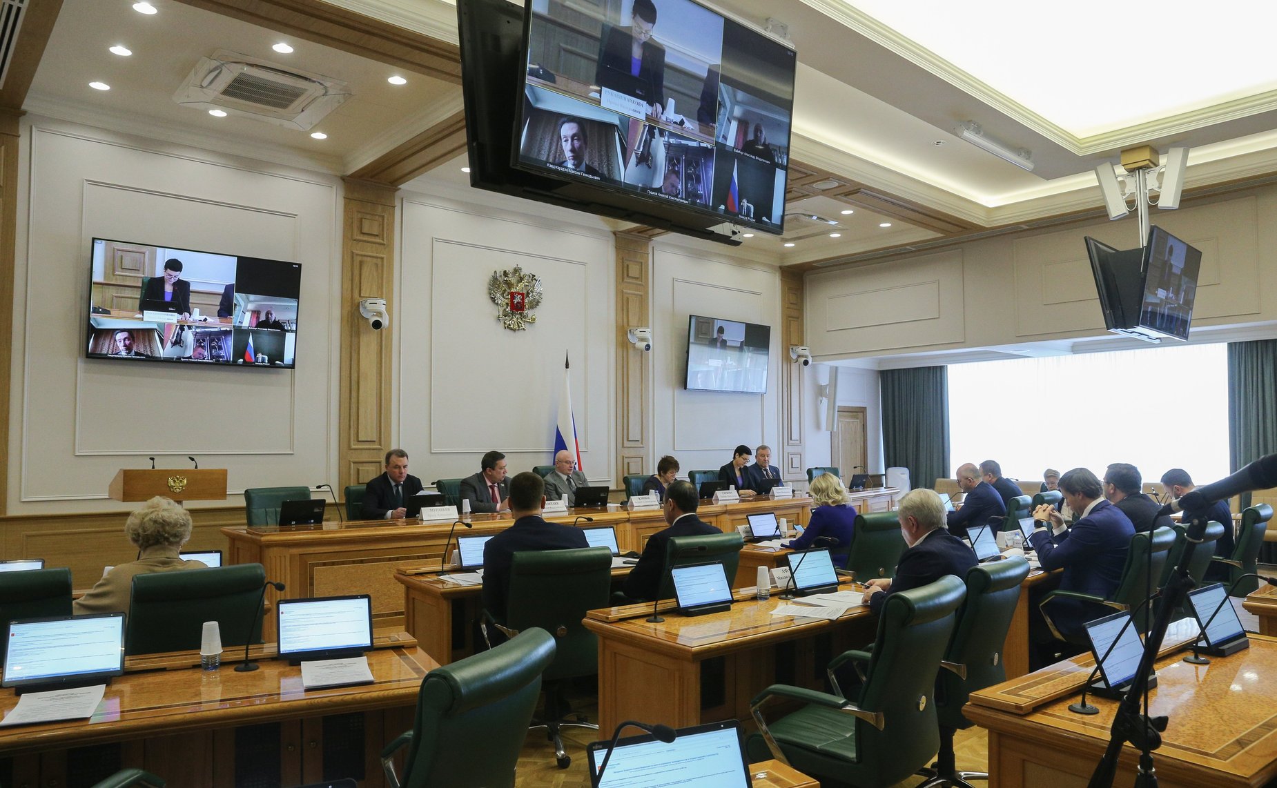 Заседание Комитета СФ по конституционному законодательству и государственному строительству