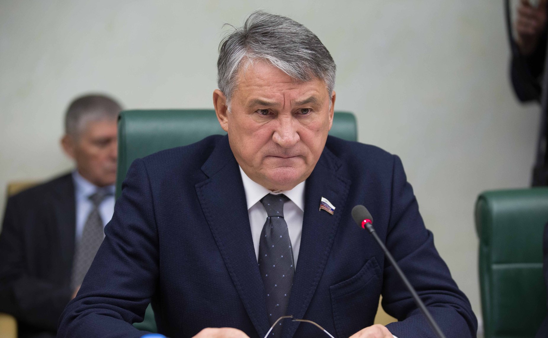 Ю. Воробьев