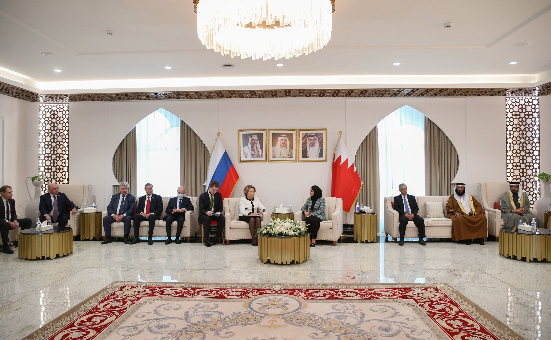 Встреча Председателя Совета Федерации Валентины Матвиенко с Председателем Палаты депутатов Национального собрания Королевства Бахрейн Фаузией Абдалла Зейнал