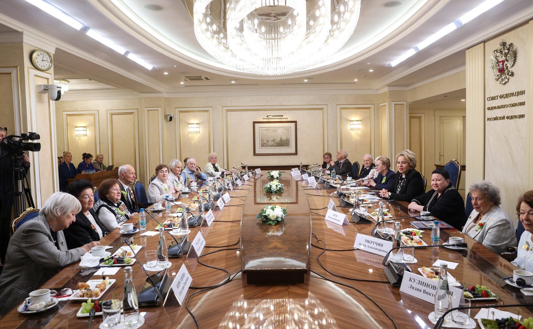 Встреча Председателя Совета Федерации Валентины Матвиенко с делегацией общества «Жители блокадного Ленинграда» Санкт-Петербурга