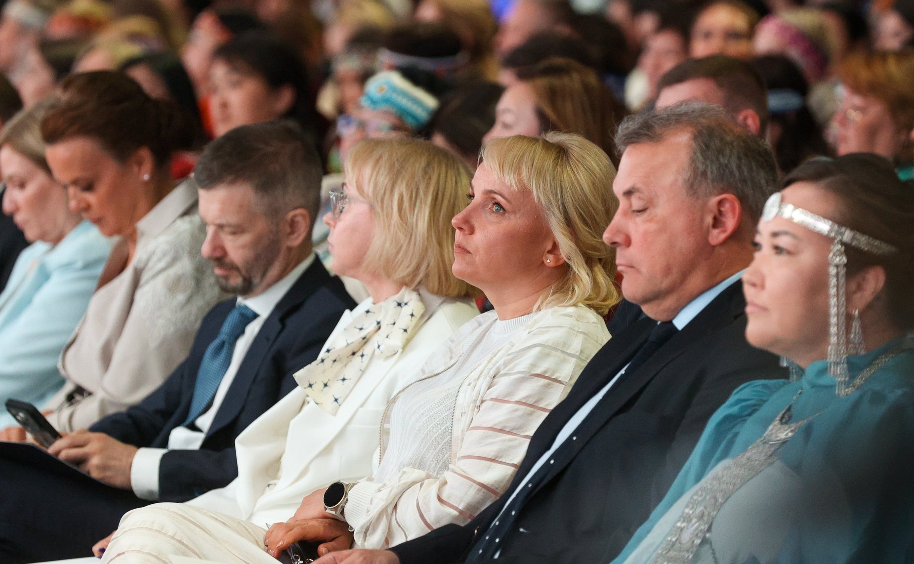 Пленарное заседание второго Форума женщин Севера