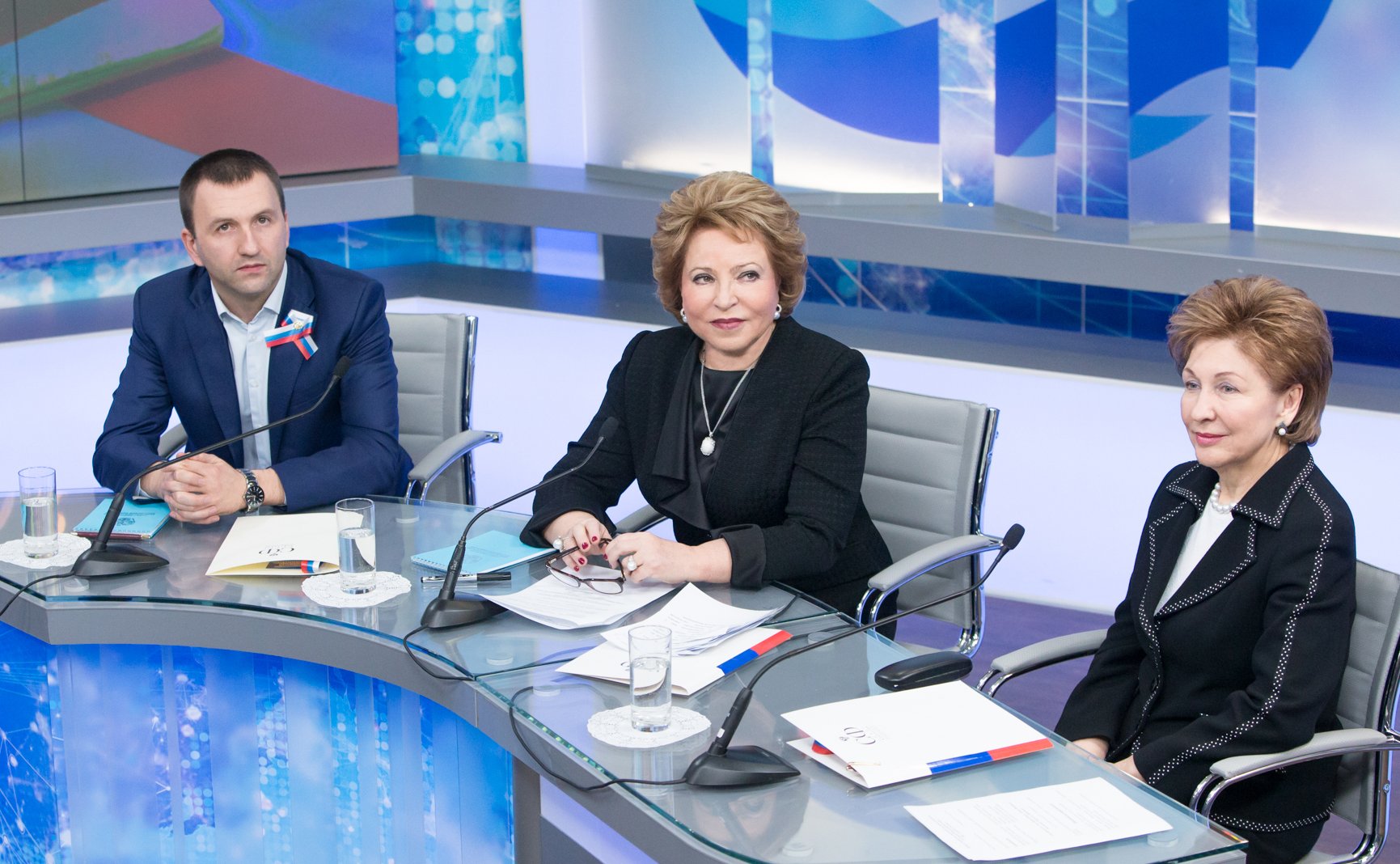 Вручение паспортов юным участникам Всероссийской акции «Мы – граждане России!»