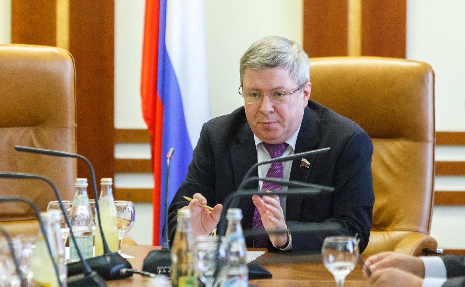 А. Торшин провел совещание по вопросам борьбы с наркотиками