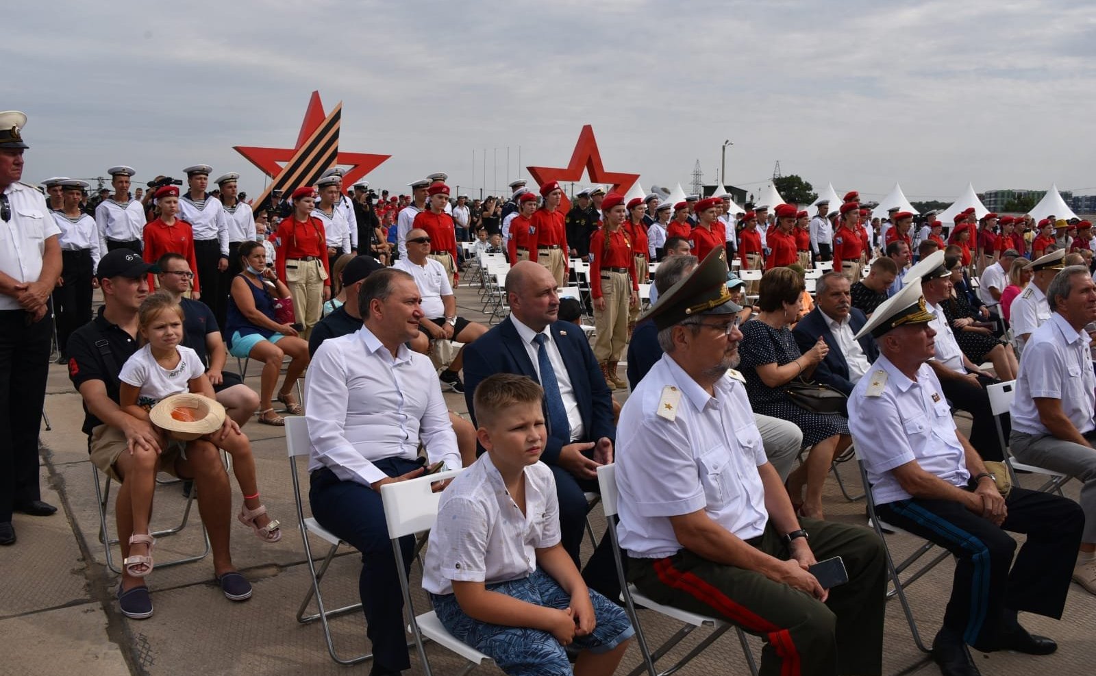 Екатерина Алтабаева в ходе поездки в регион приняла участие в мероприятиях военно-технического форума «Армия-2021»