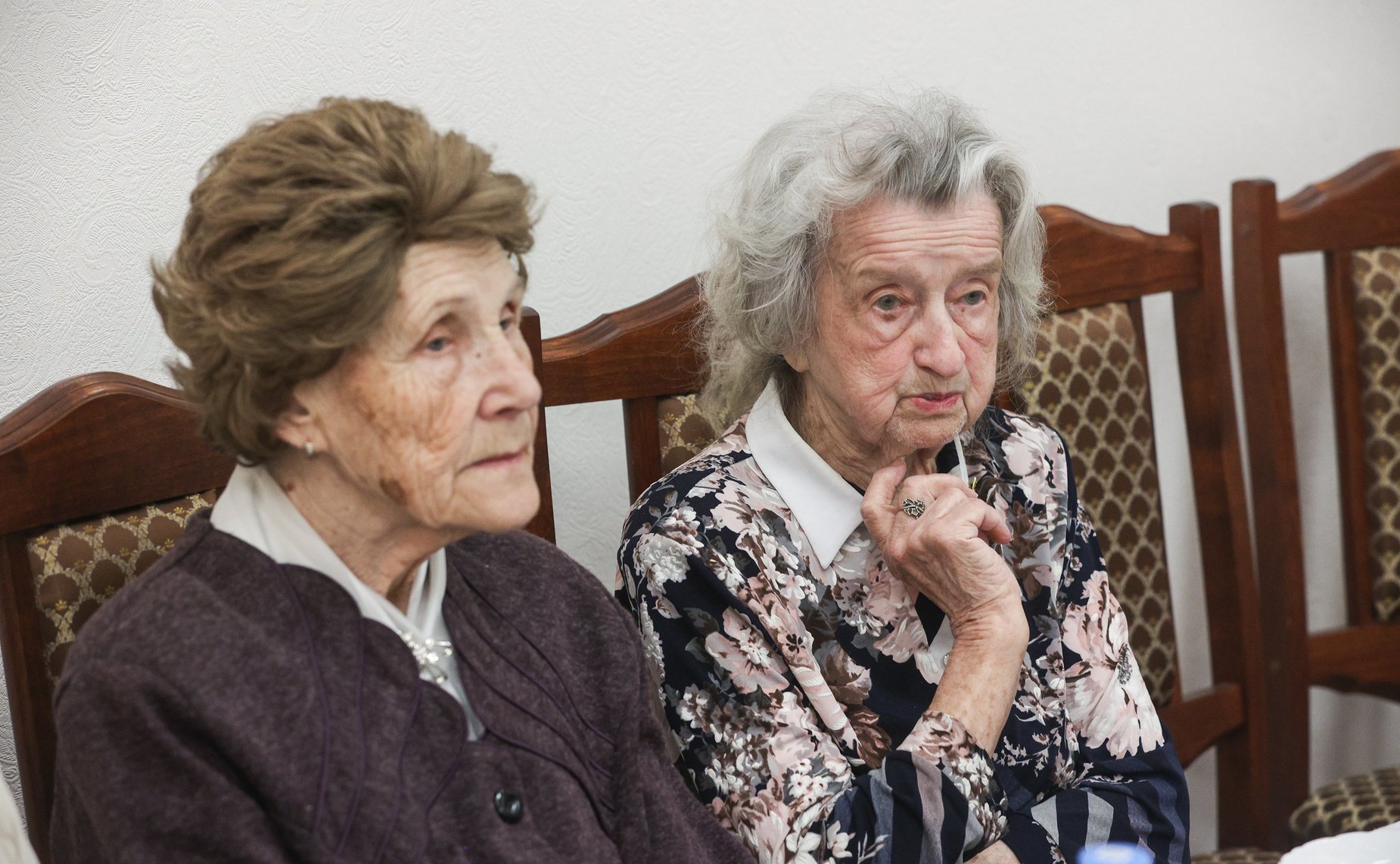 В рамках подготовки празднования 80-летия полного освобождения Ленинграда от фашистской блокады Валентина Матвиенко встретилась с ветеранами — жителями блокадного Ленинграда