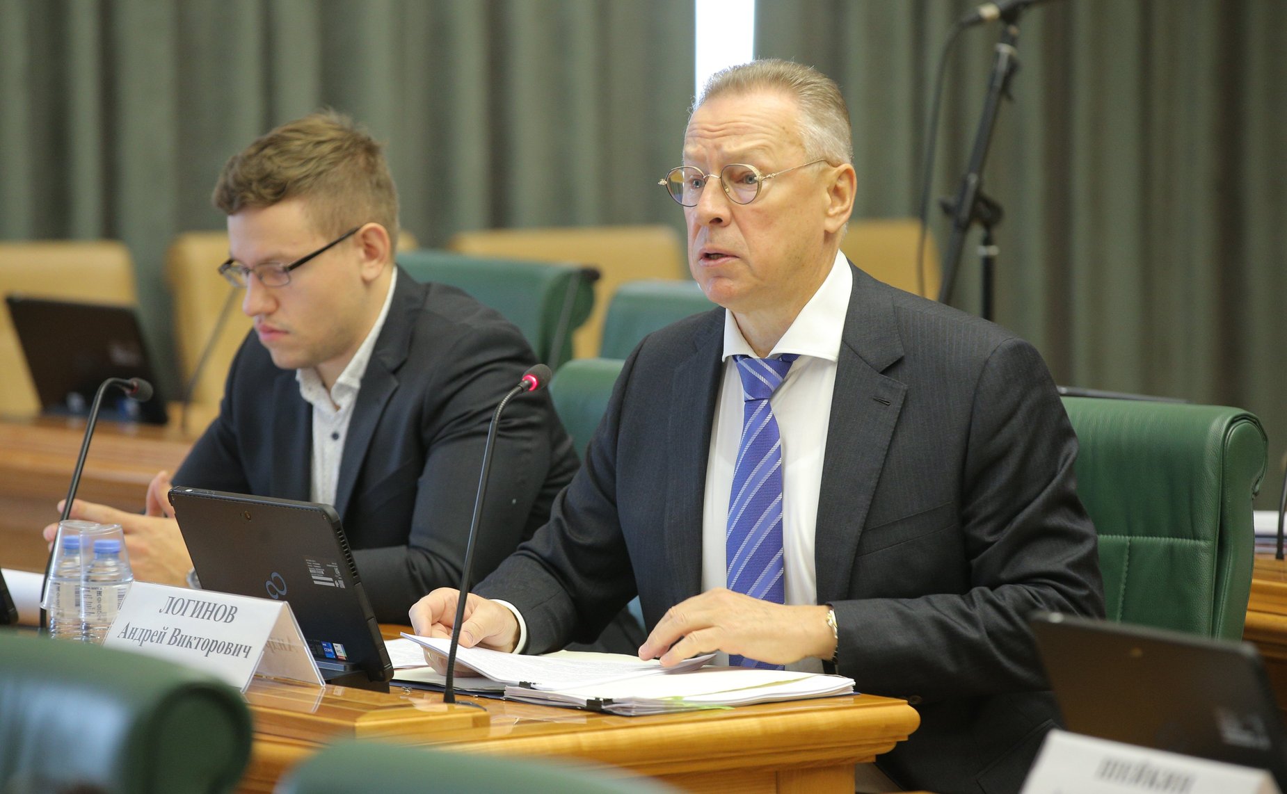 Заседание Комитета СФ по конституционному законодательству и государственному строительству