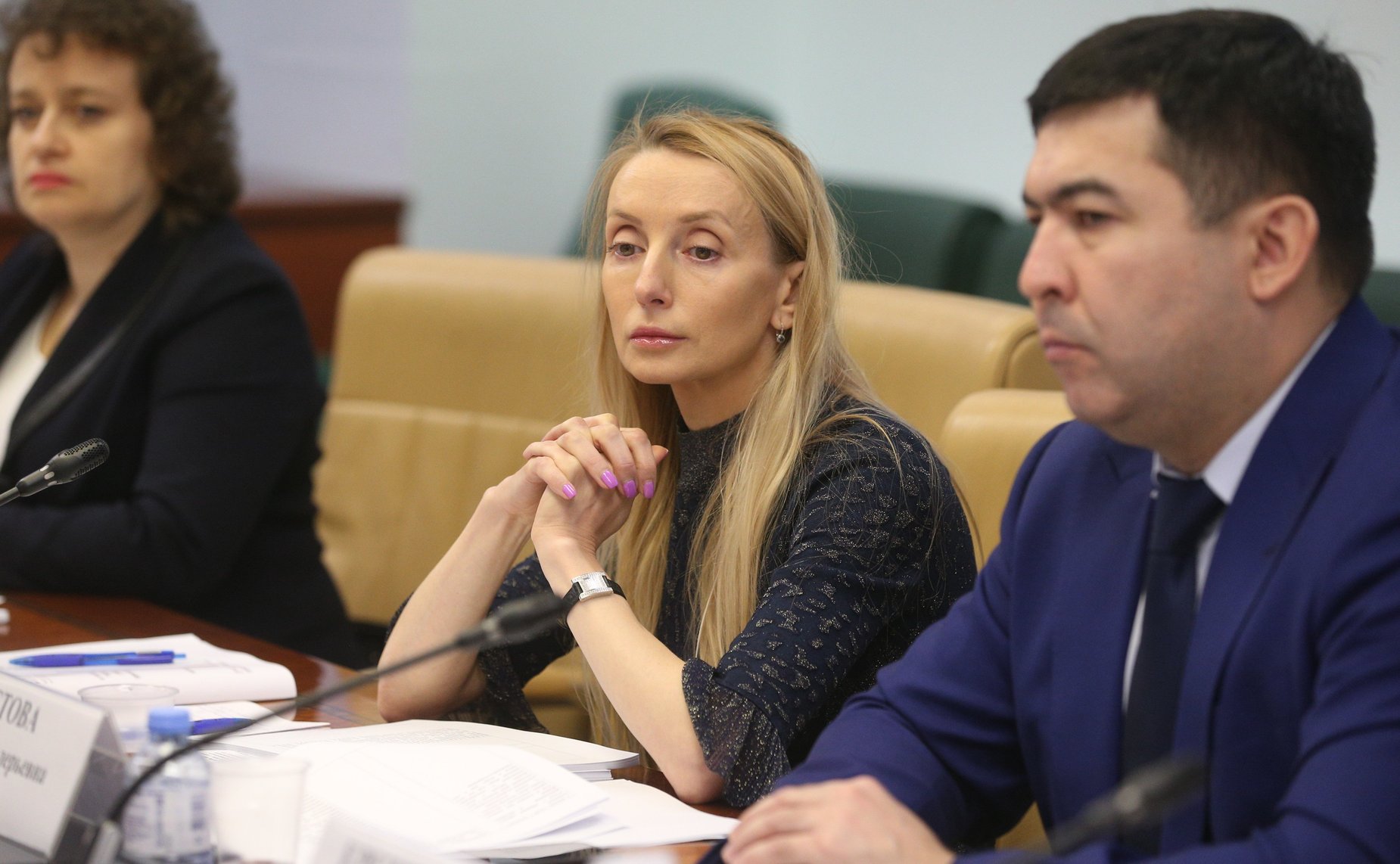 Круглый стол Комитета СФ по конституционному законодательству и государственному строительству на тему «Актуальные проблемы семейного законодательства и практика его применения: вопросы определенности терминологии семейного законодательства»