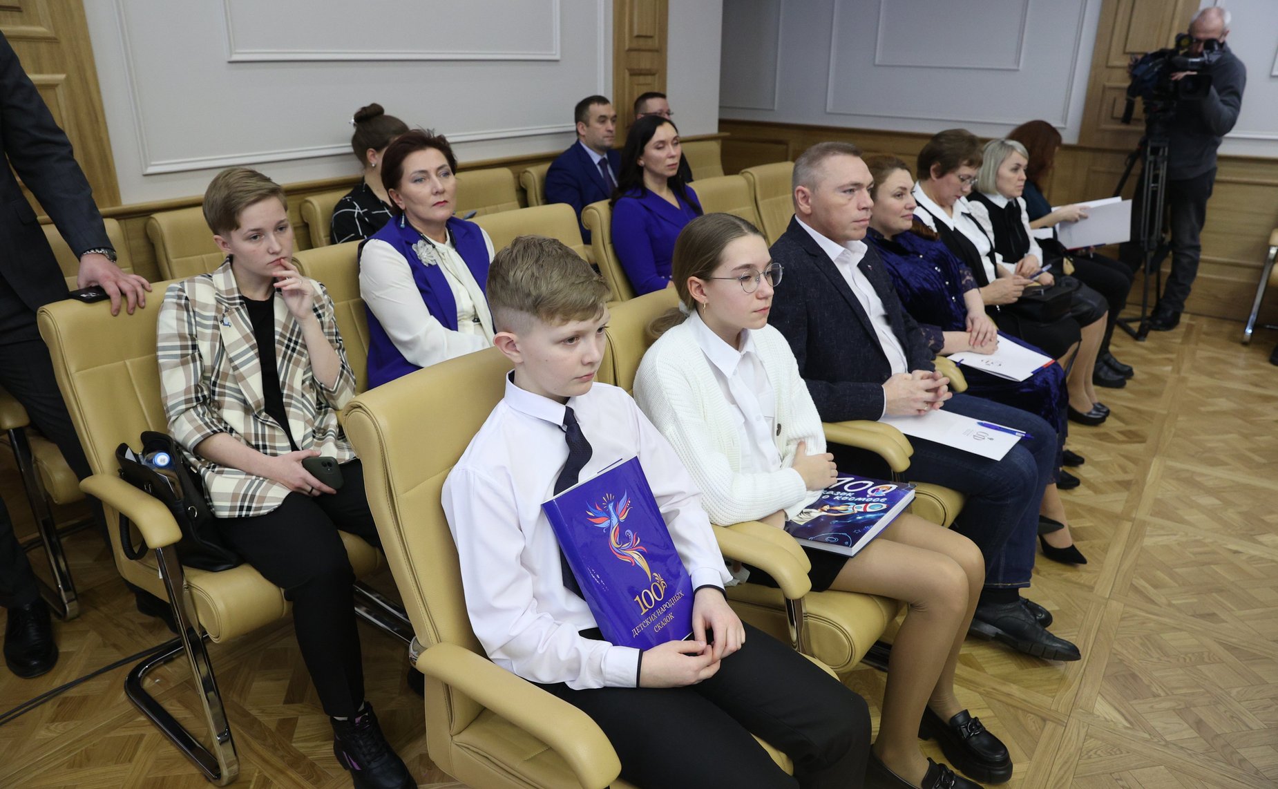 Встреча Председателя СФ Валентины Матвиенко с победителями Всероссийского конкурса молодежных авторских проектов и проектов в сфере образования «Моя страна- моя Россия»