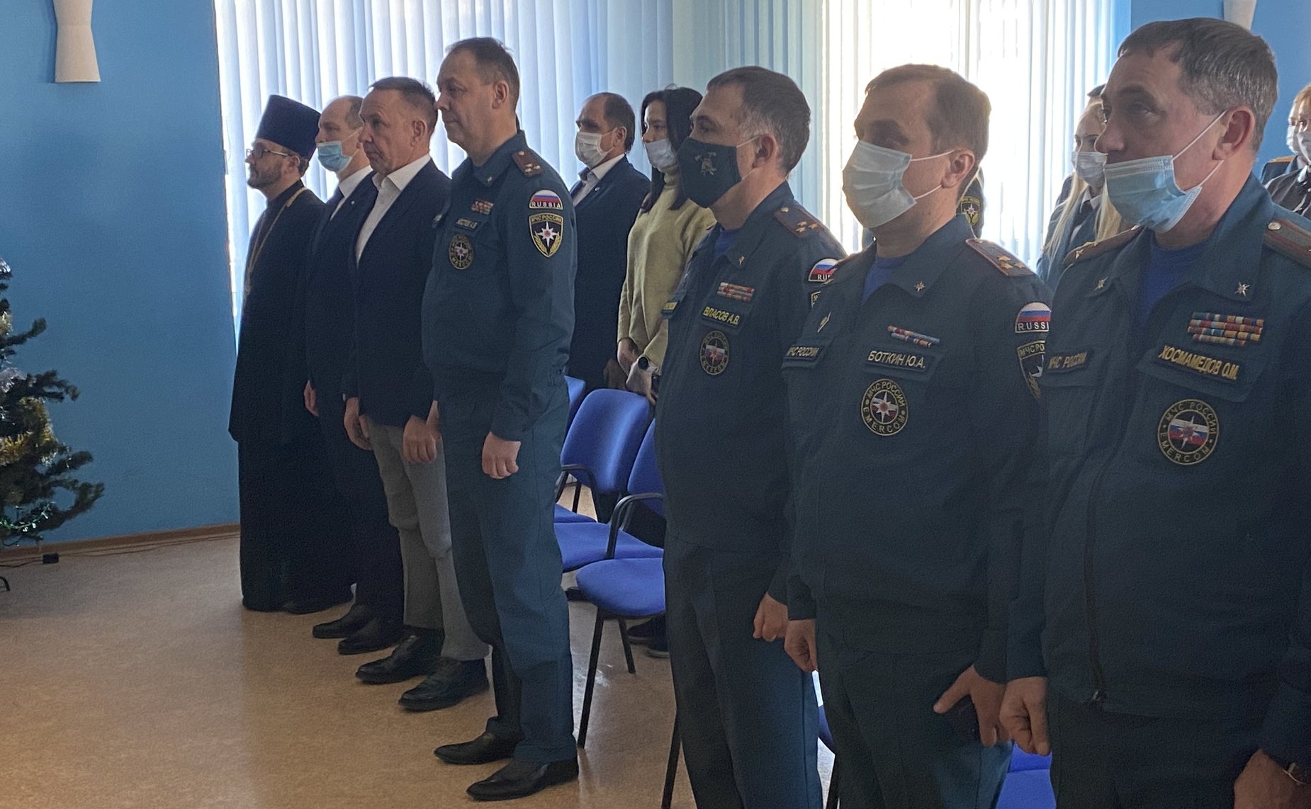 Олег Алексеев поздравил с профессиональным праздником спасателей Саратовской области