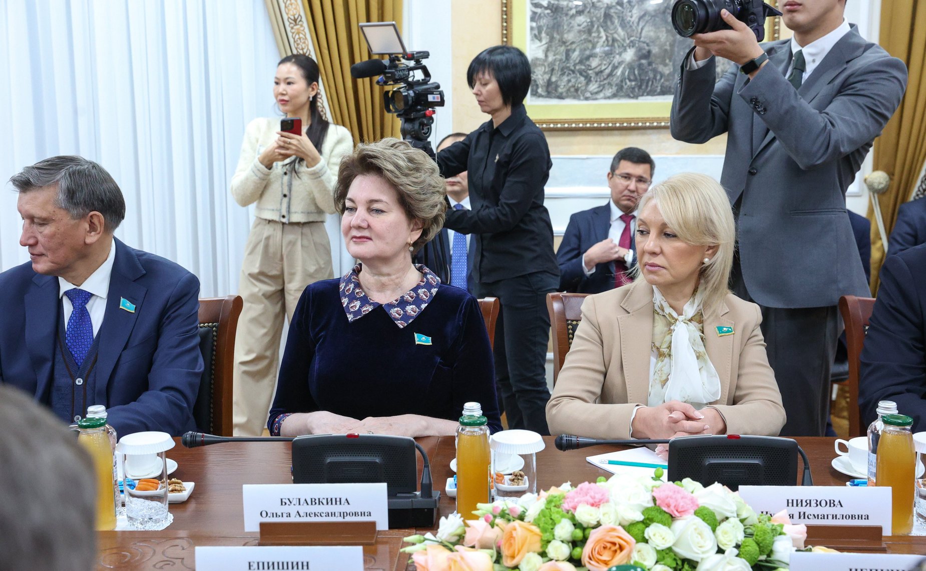 Валентина Матвиенко встретилась с Председателем Сената Парламента Республики Казахстан Мауленом Ашимбаевым