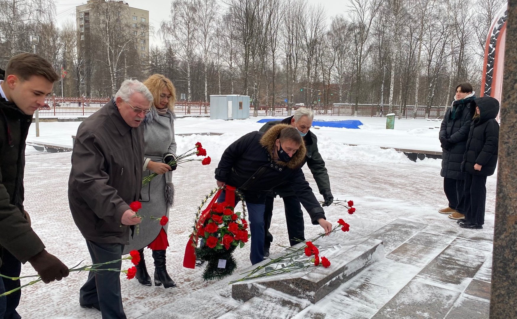 Наталия Косихина поздравила жителей Ярославской области с Днем Героев Отечества
