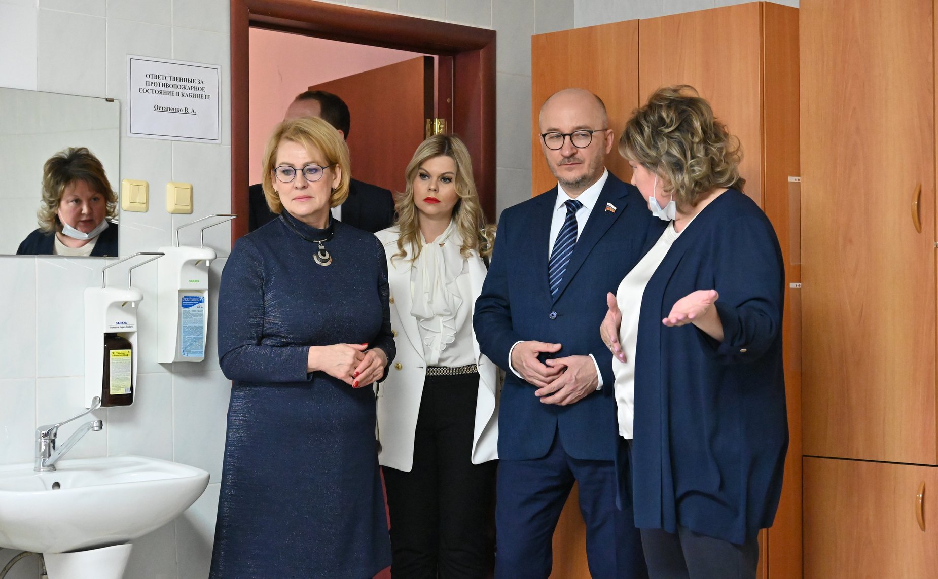 Олег Цепкин в ходе рабочей поездки в регион посетил Социальный дом ветеранов