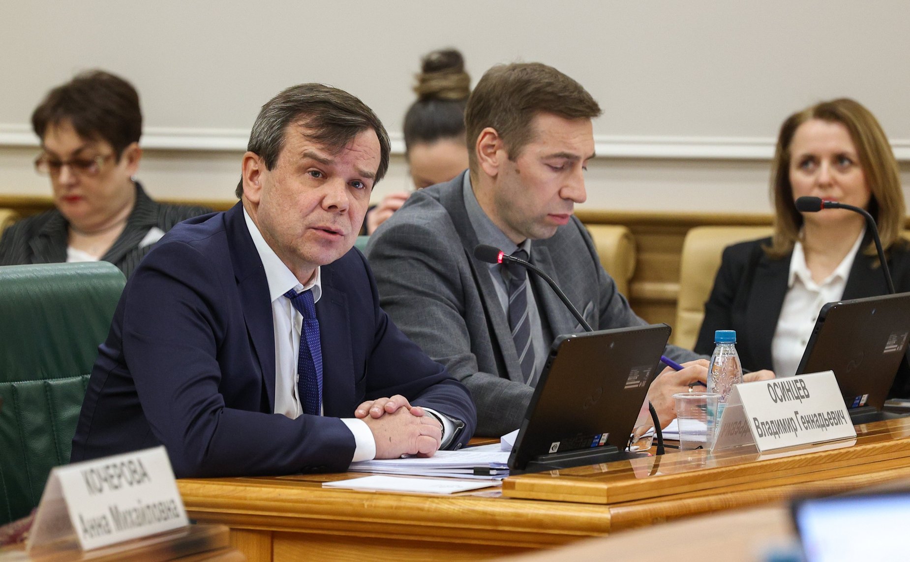 Заседание Комитета Совета Федерации по федеративному устройству, региональной политике, местному самоуправлению и делам Севера