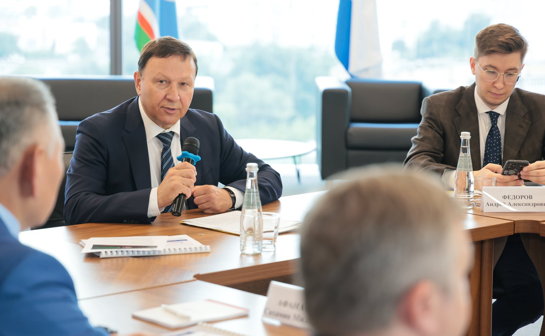 Александр Ролик и Виталий Алтабаев провели круглый стол по текущим вопросам развития лесного комплекса на Дальнем Востоке