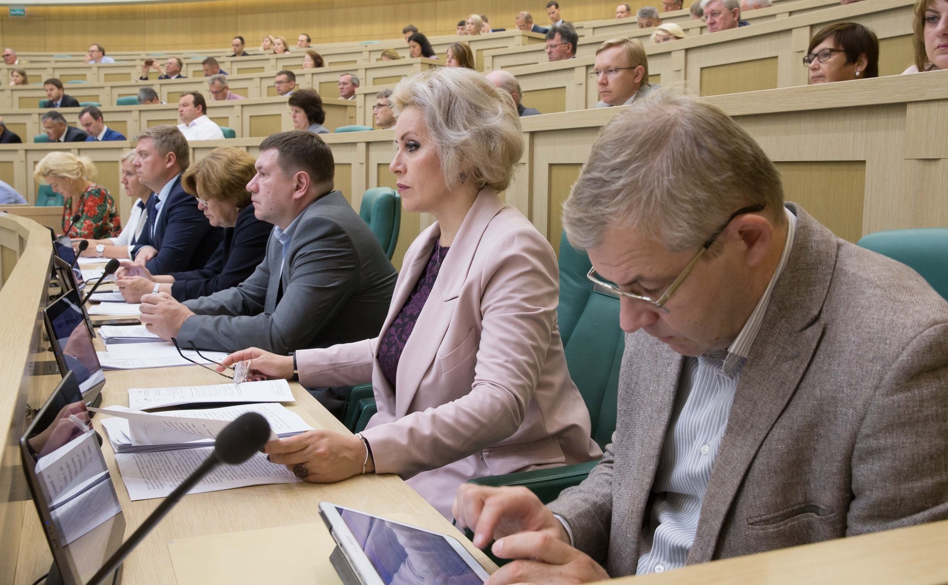 Парламентские слушания на тему «О комплексе первоочередных мер, направленных на обеспечение ускоренного развития отечественных селекции и семеноводства»