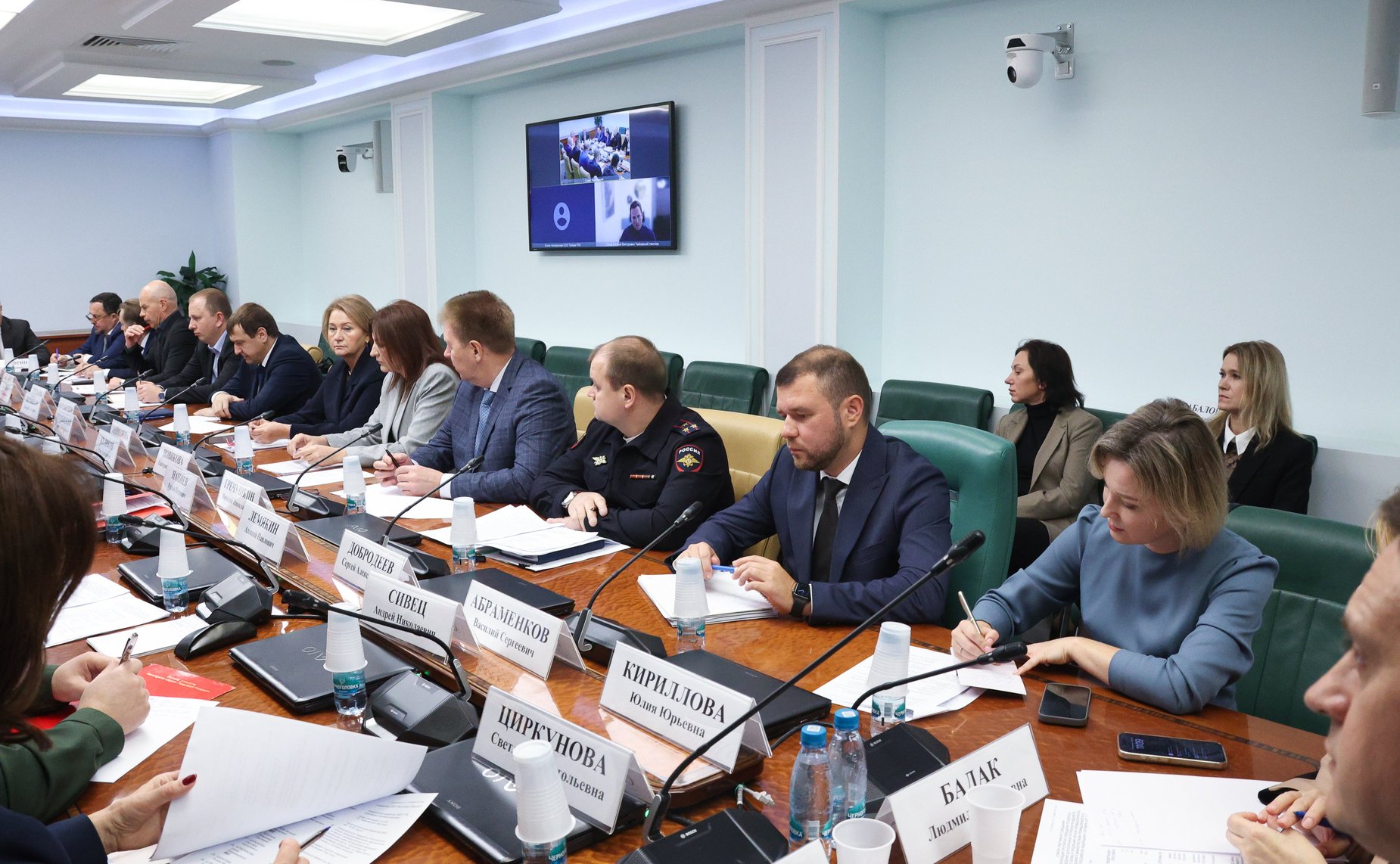 Совещание «О реализации протокола совещания по вопросу определения долгосрочной потребности ведомств силового блока в продукции легкой промышленности, проведенного Министерством промышленности и торговли РФ 8 сентября 2025 г.»