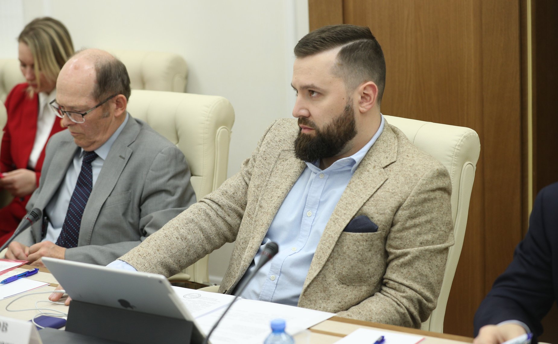 «Круглый стол» Временной комиссии СФ по защите государственного суверенитета и предотвращению вмешательства во внутренние дела РФ