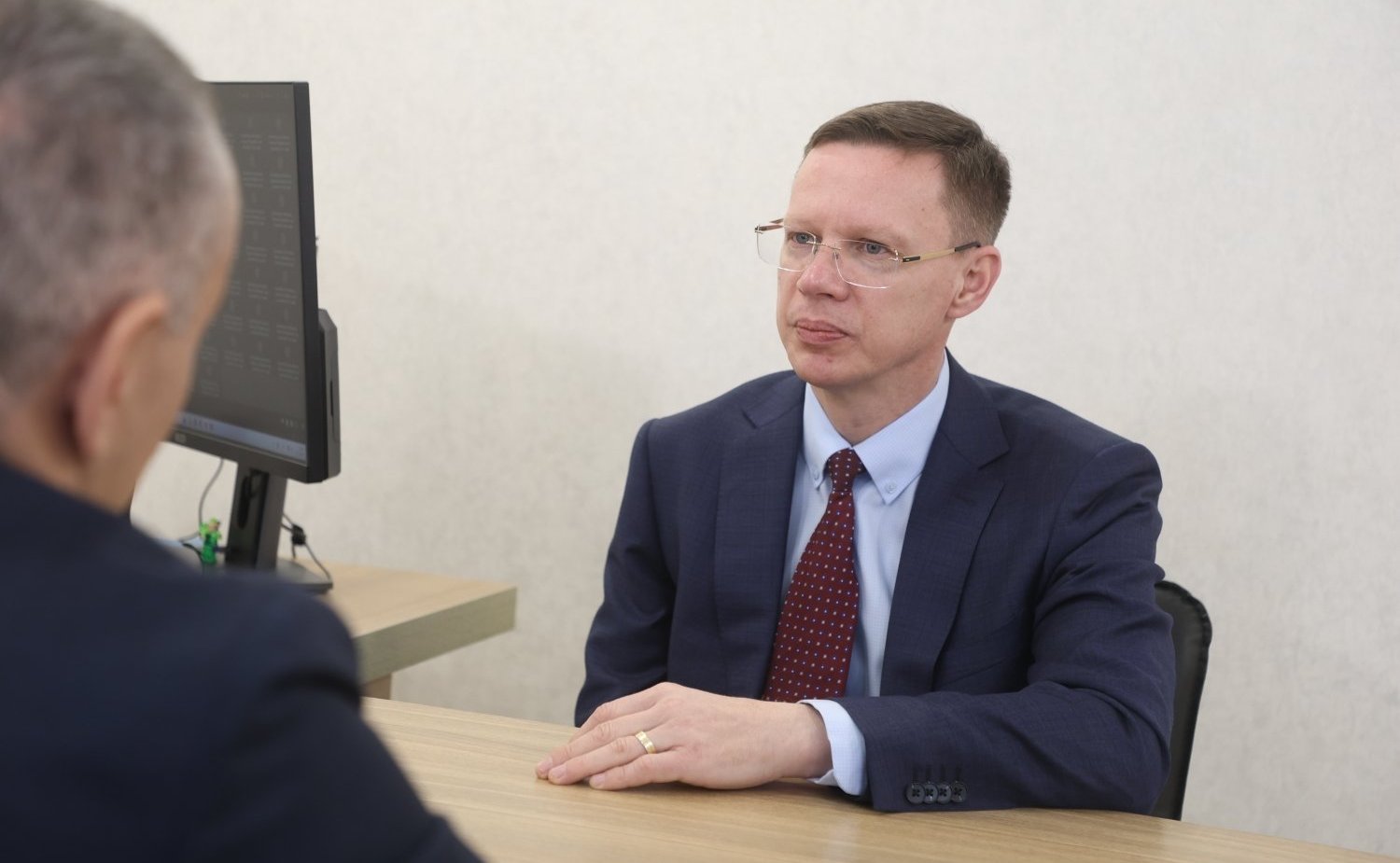 Виталий Назаренко