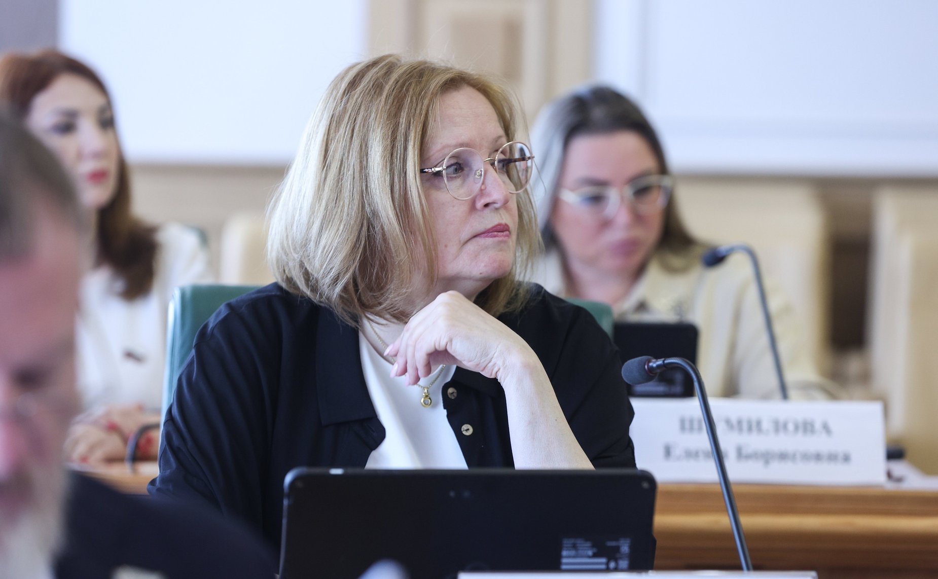 Расширенное заседание Комитета СФ по социальной политике в рамках подготовки «правительственного часа» по вопросу «О реализации государственной социальной политики в условиях новых вызовов»