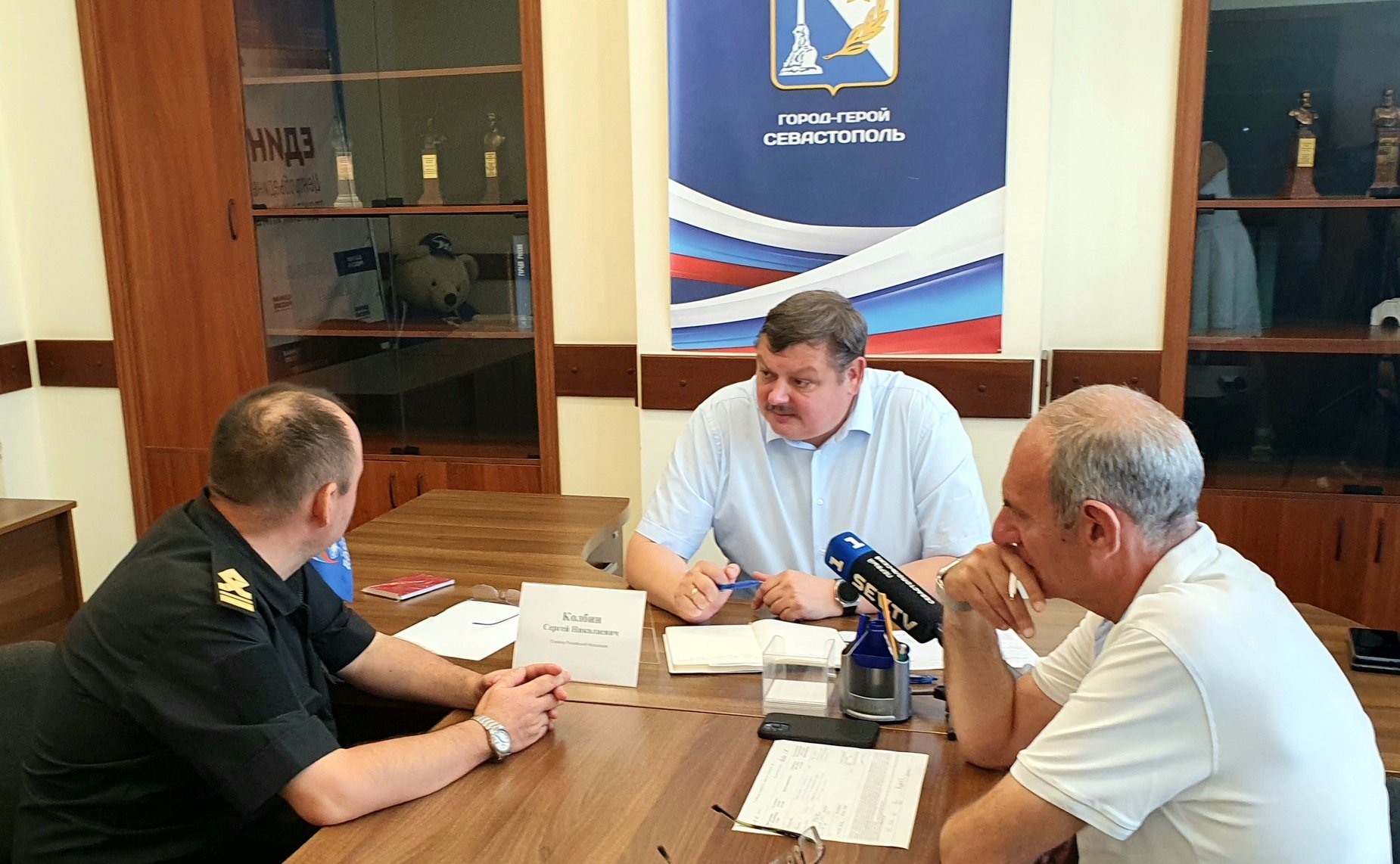 Сергей Колбин в рамках работы в регионе провел прием граждан по вопросам образования