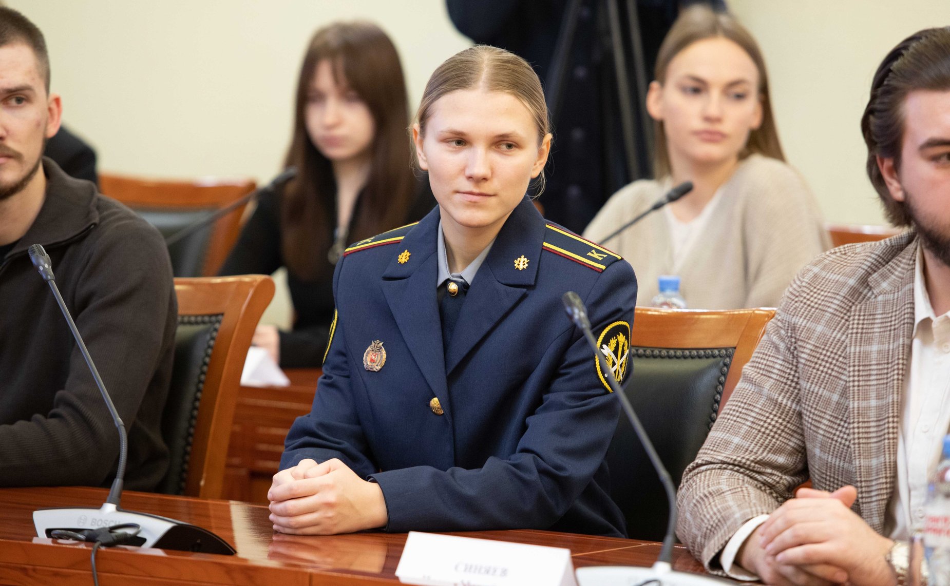 Заседание Дискуссионного клуба Молодежного парламента Вологодской области