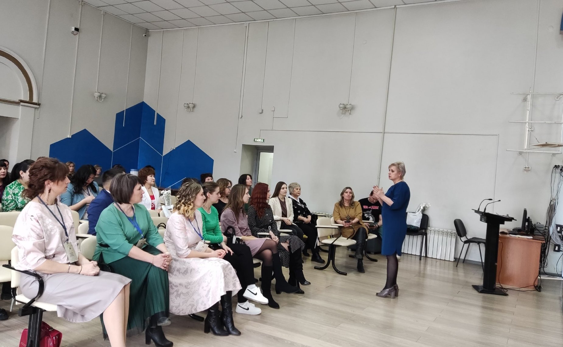 Сергей Михайлов в Чите принял участие в открытии краевых конкурсов профессионального мастерства среди педагогов