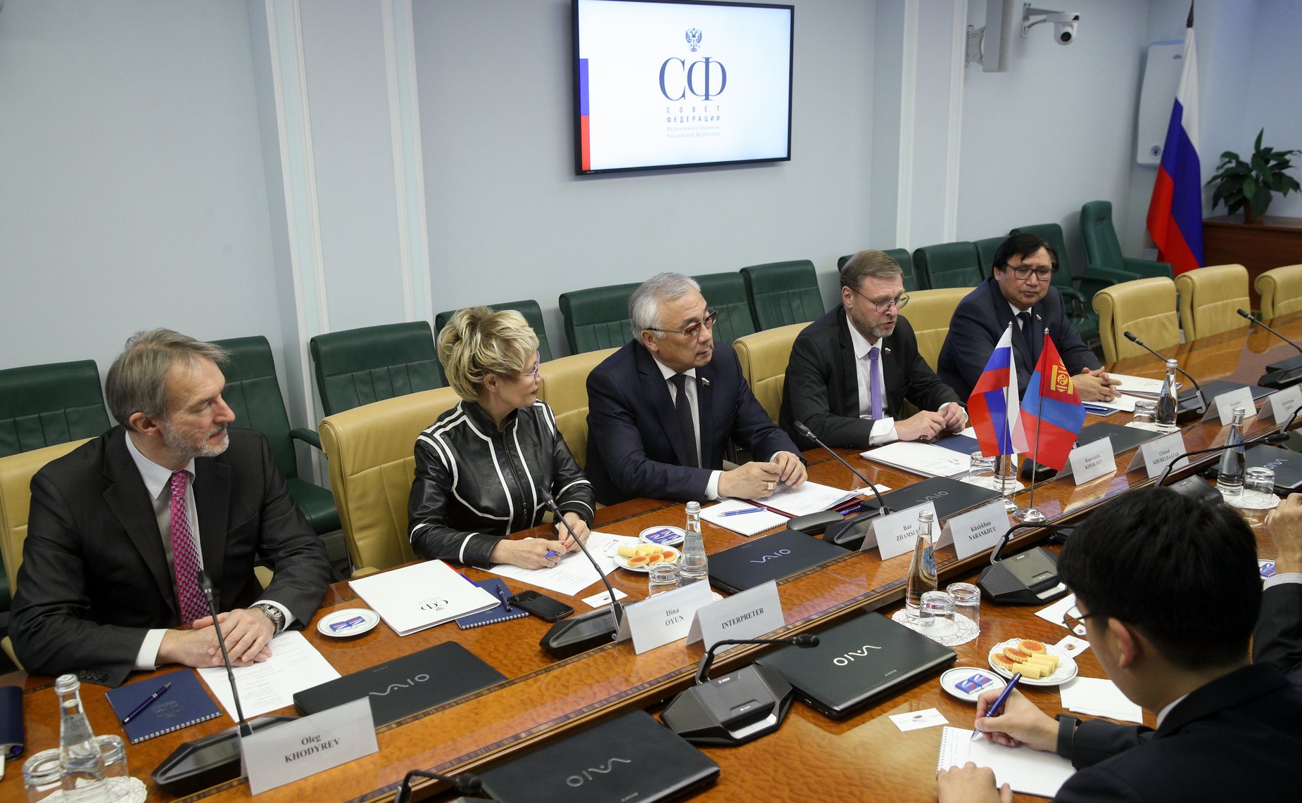 Встреча заместителя Председателя СФ Константина Косачева с членом Великого Государственного Хурала Монголии, Вице-премьером, Министром экономики и развития Монголии