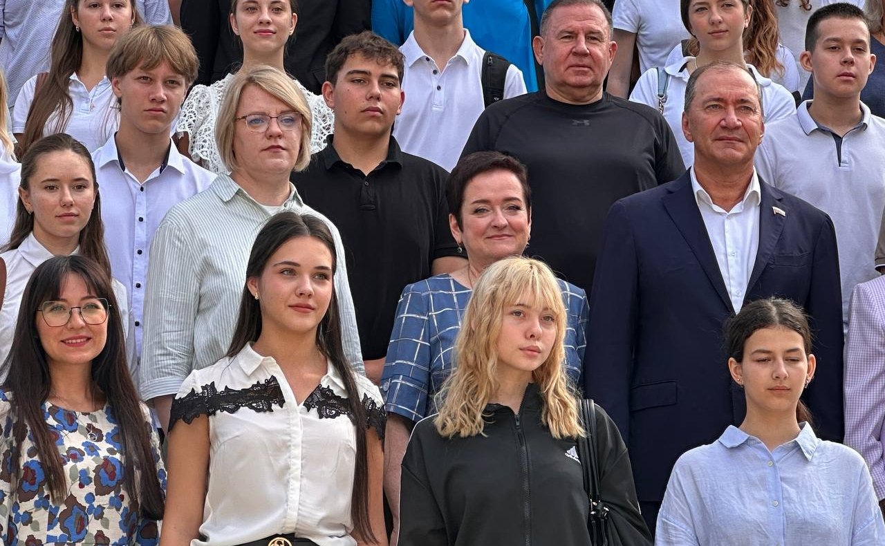 Лариса Мельник приняла участие в памятных мероприятиях, посвящённых 170-й годовщине со дня окончания 349-дневной героической обороны города в годы Крымской войны