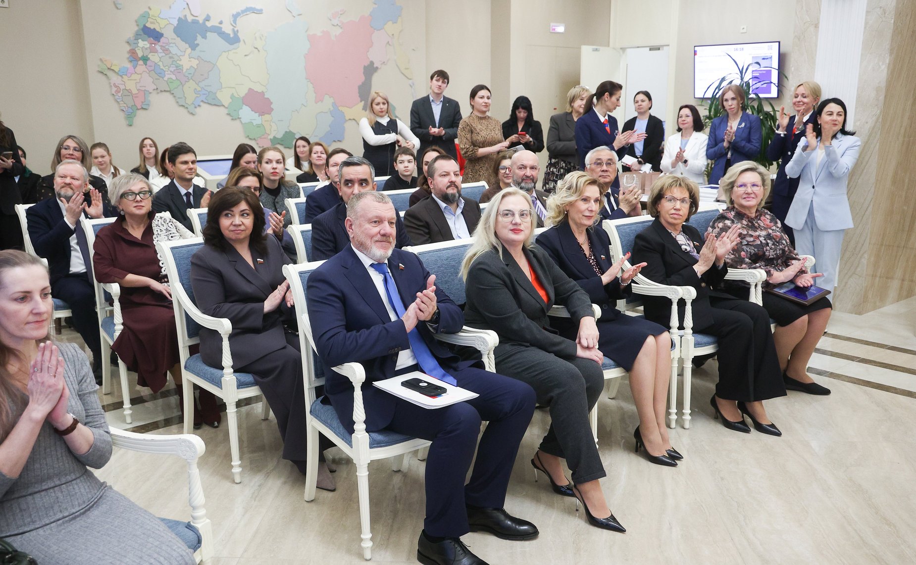 Торжественное открытие выставки лучших работ VII Всероссийского конкурса ватного мастерства «Россия многоликая: героический эпос», приуроченного к Году защитника Отечества в России, и награждение победителей конкурса