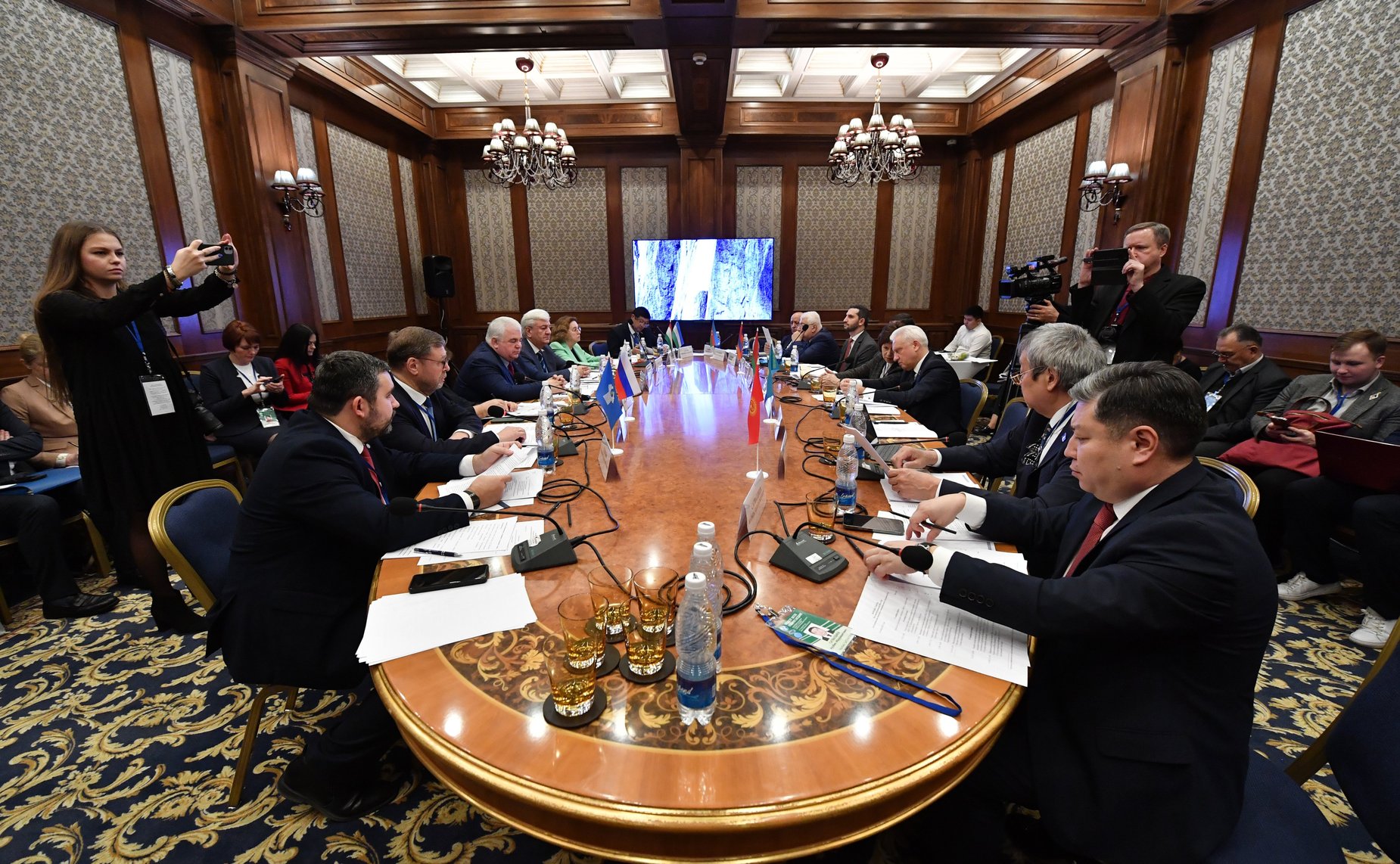 Заседание Комиссии Межпарламентской Ассамблеи государств-участников СНГ (МПА СНГ) по политическим вопросам и международному сотрудничеству