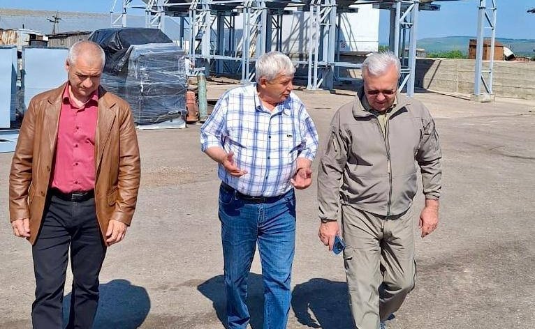 Александр Усс посетил южные районы Красноярского края